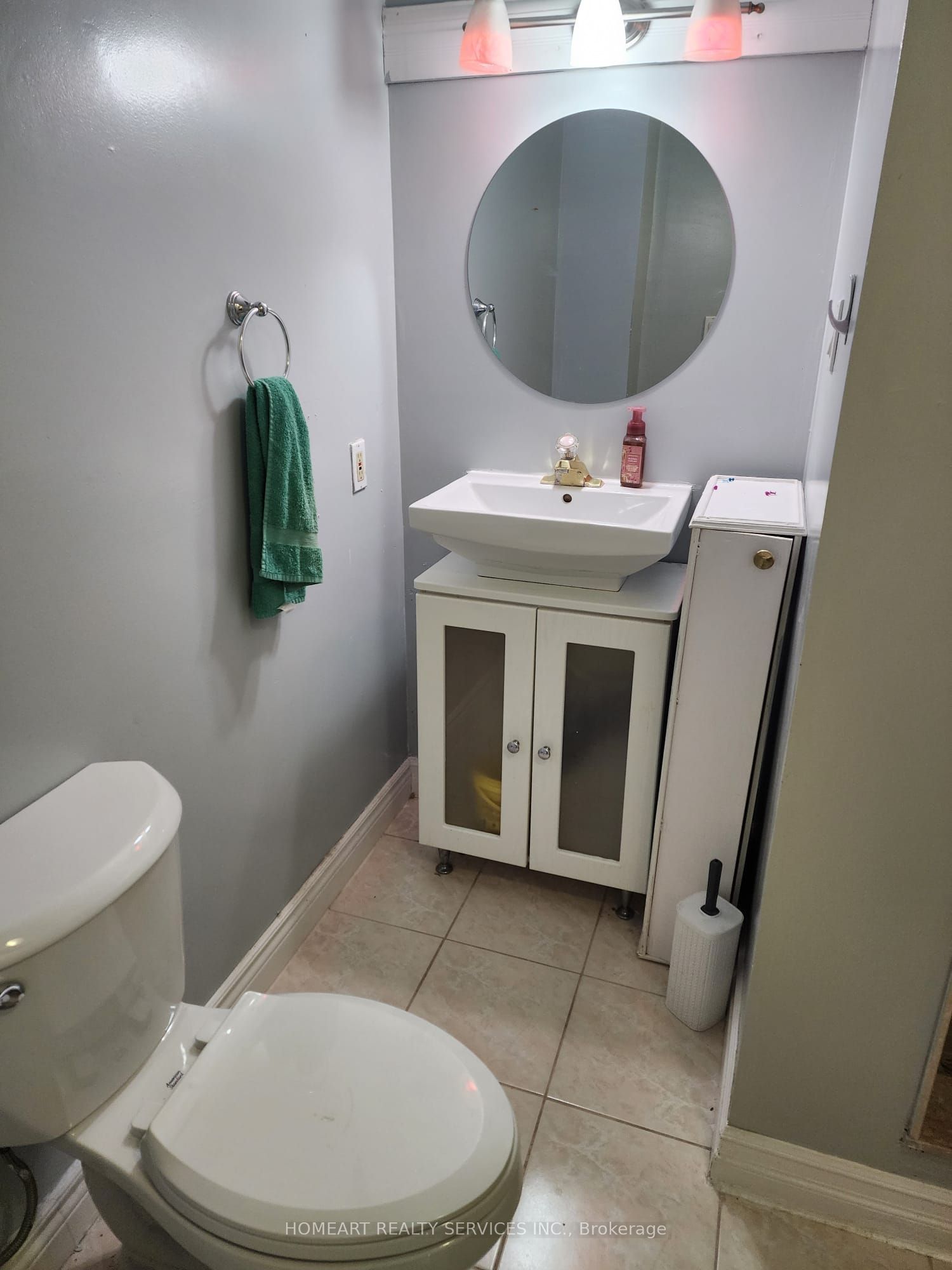 37 Trafford Crescent Property Photo 8