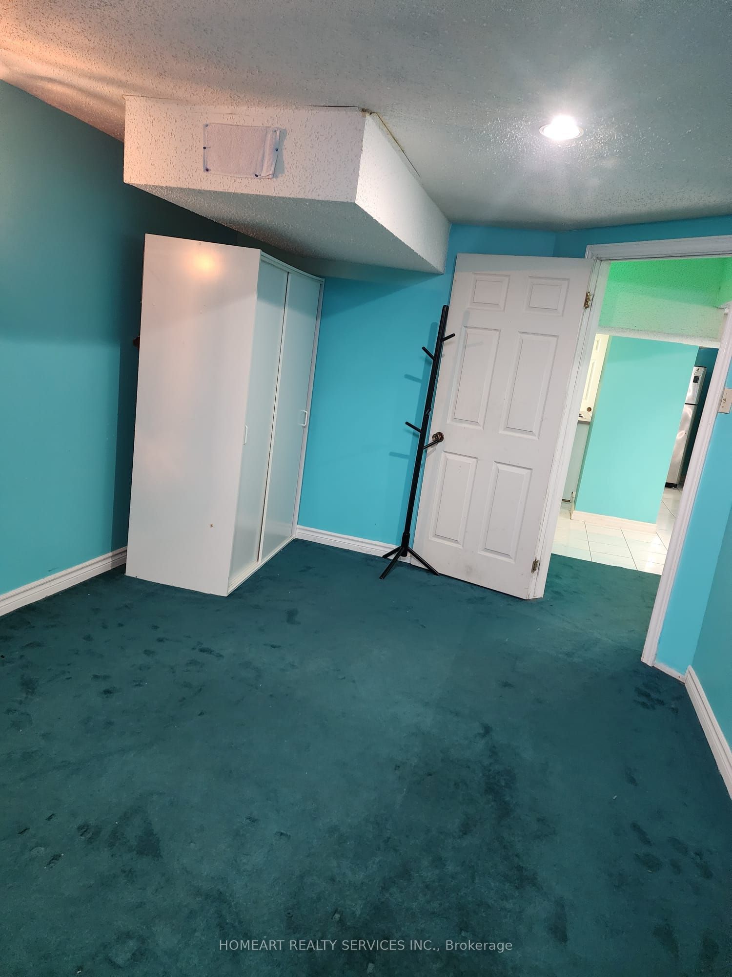 37 Trafford Crescent Property Photo 10