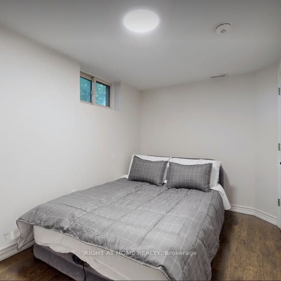 36 Aurora Heights Drive Property Photo 8
