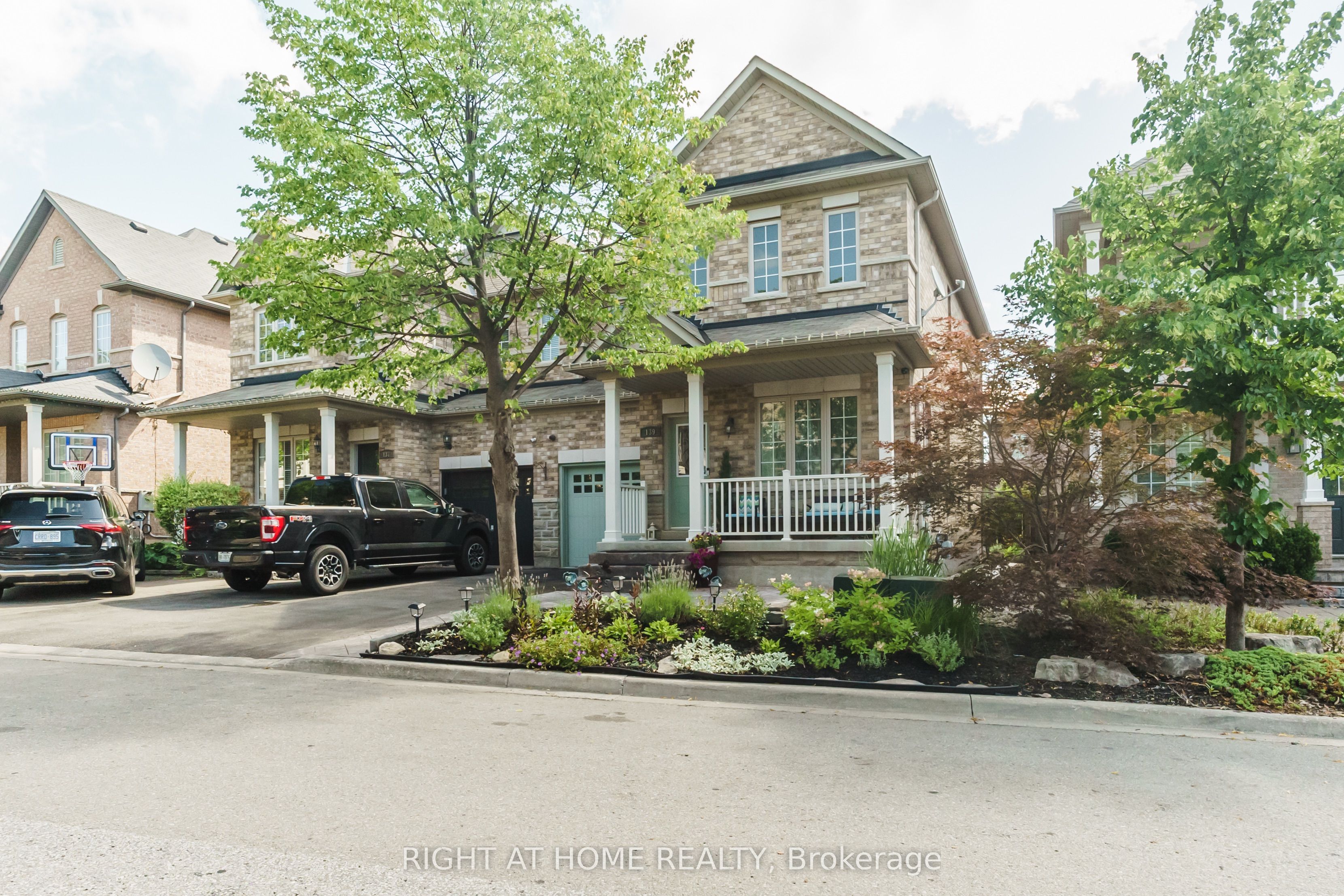 139 Bellini Avenue Property Photo 1