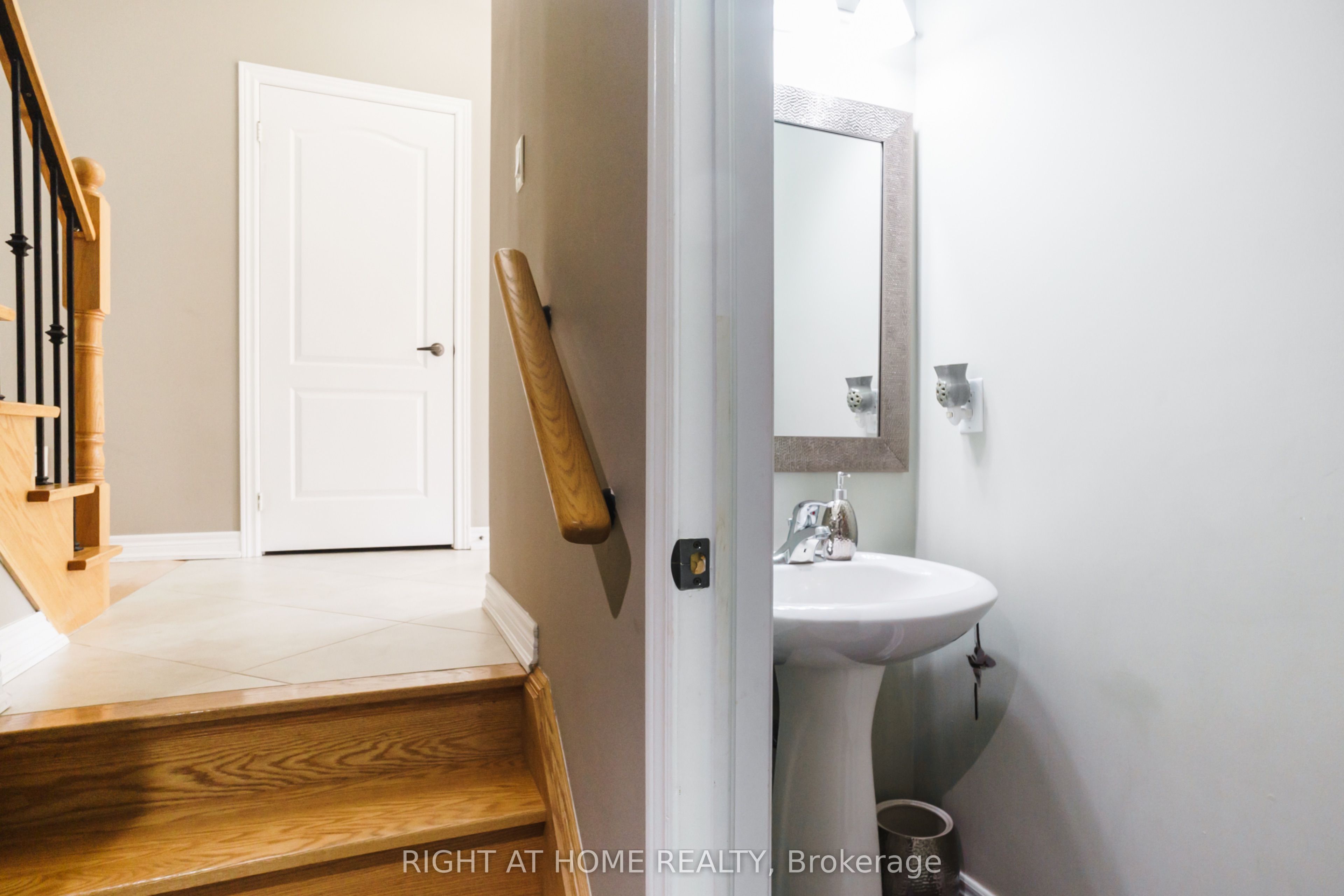 139 Bellini Avenue Property Photo 8