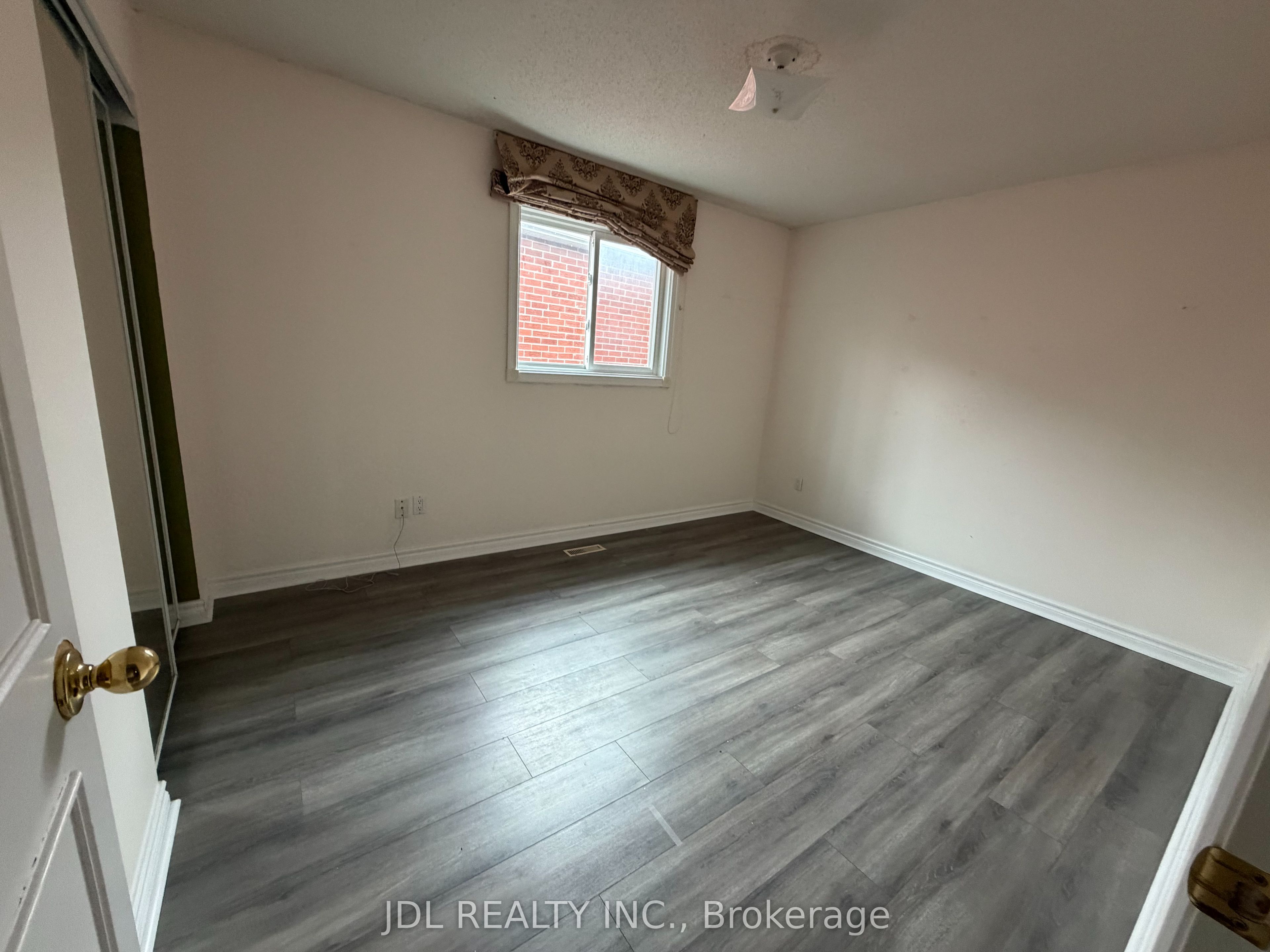 87 Strathmore Drive Property Photo 7