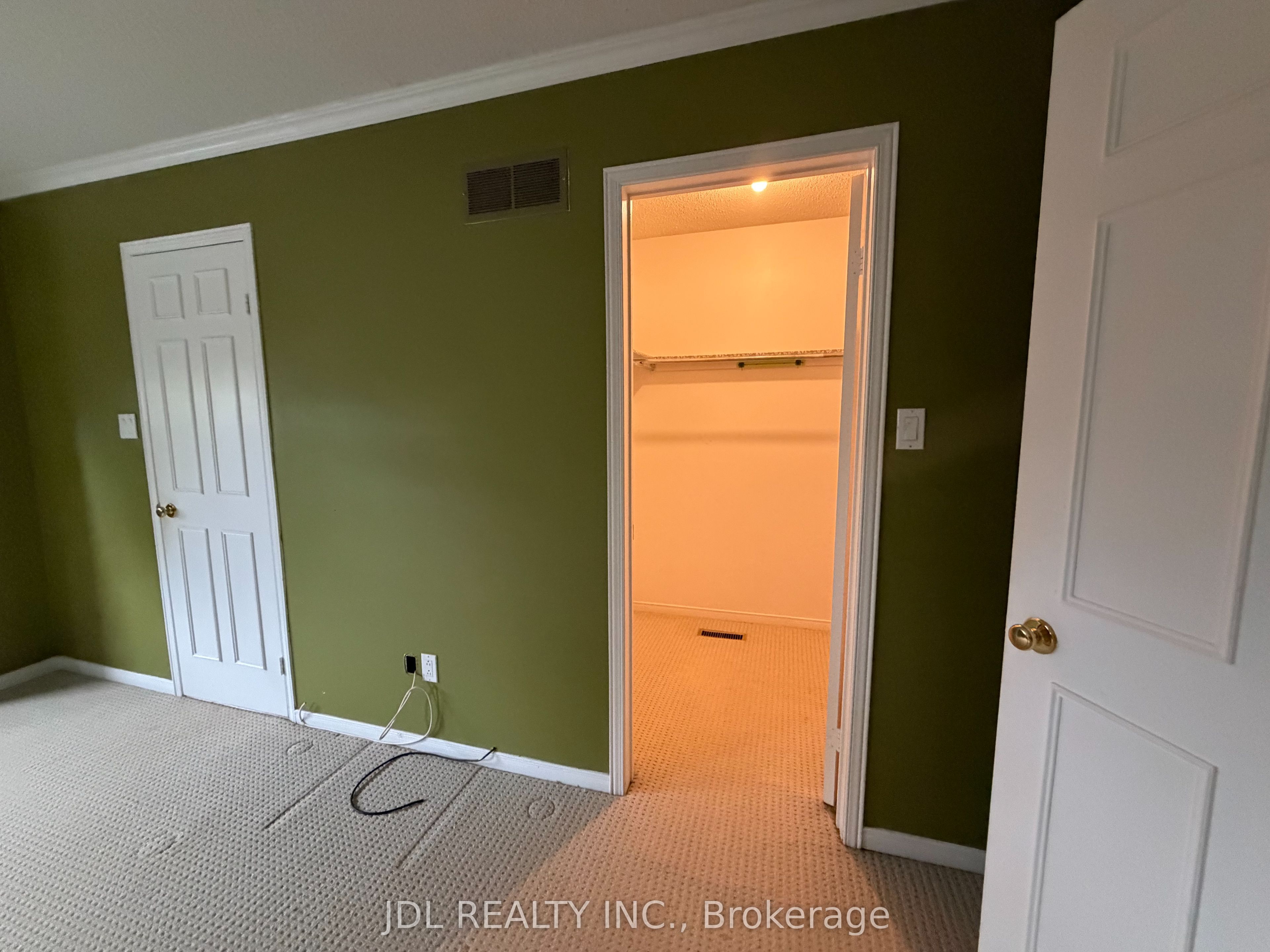 87 Strathmore Drive Property Photo 9