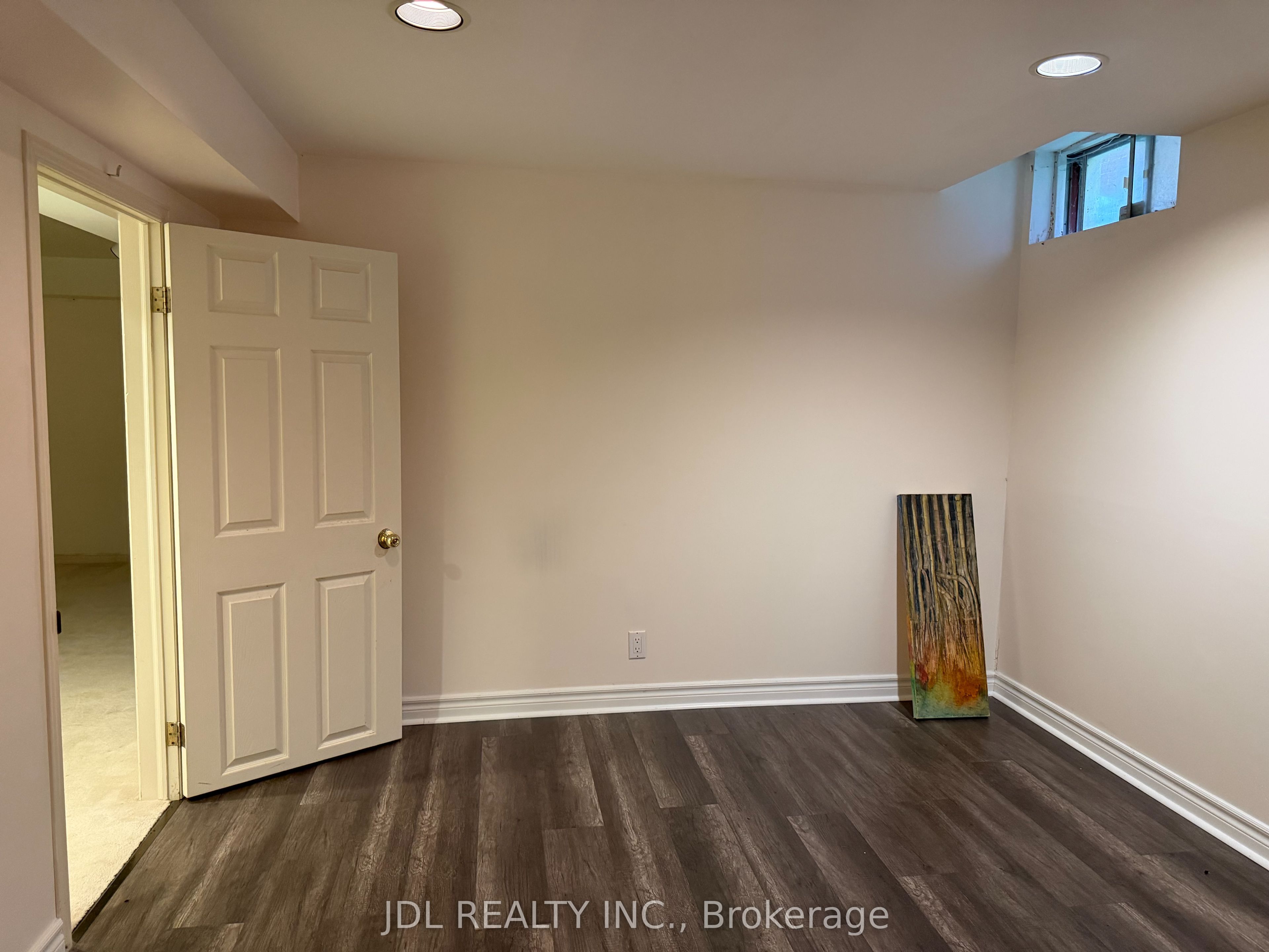 87 Strathmore Drive Property Photo 11