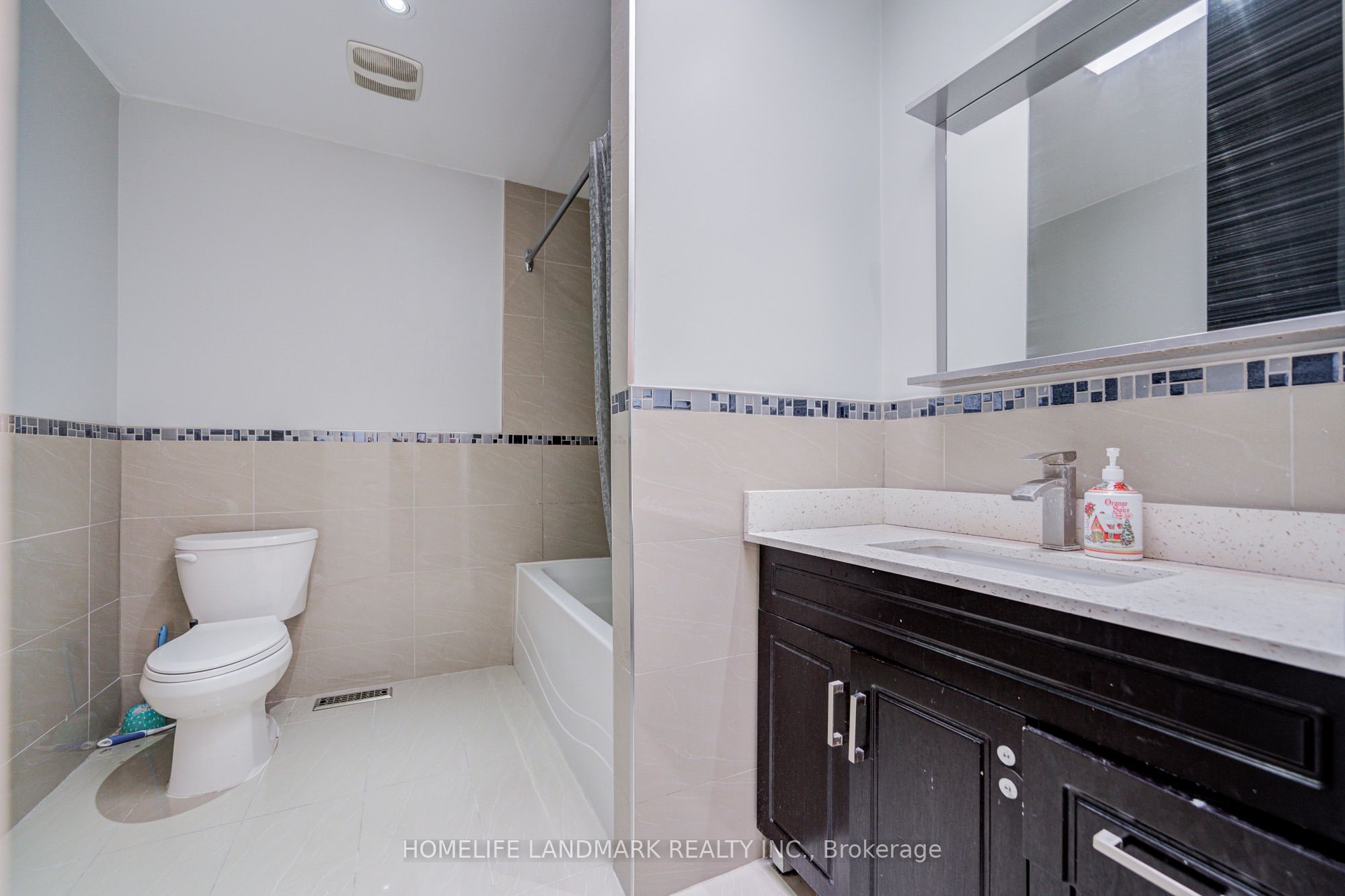 35 Royal Palm Drive Property Photo 38