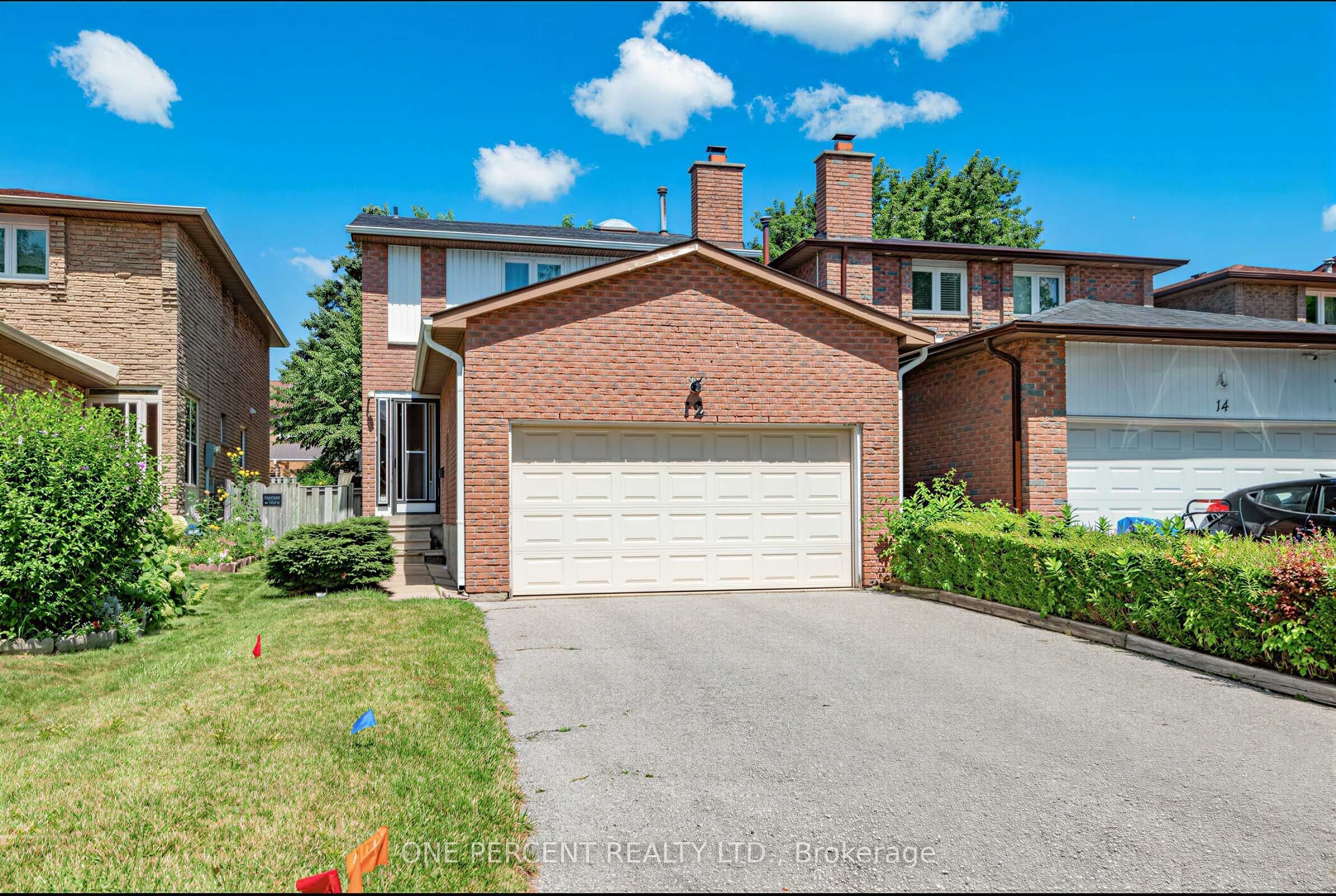 12 Appleby Crescent Property Photo 2