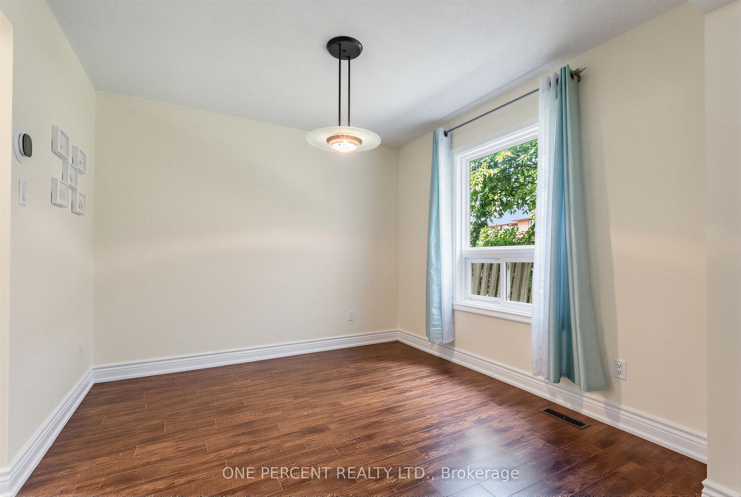 12 Appleby Crescent Property Photo 10
