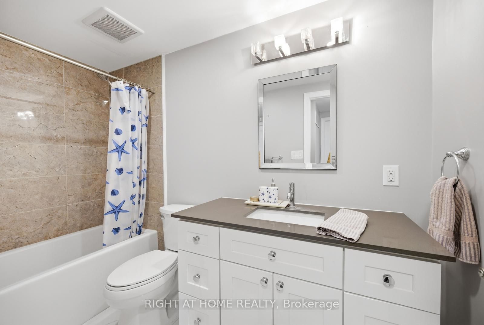 5885 7th Line Property Photo 28