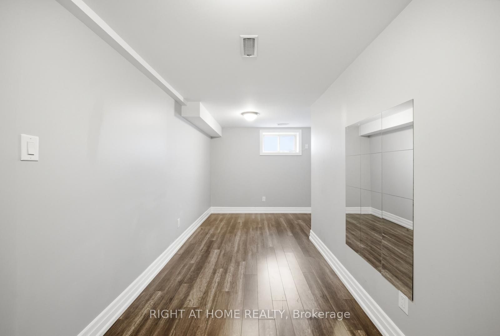5885 7th Line Property Photo 31