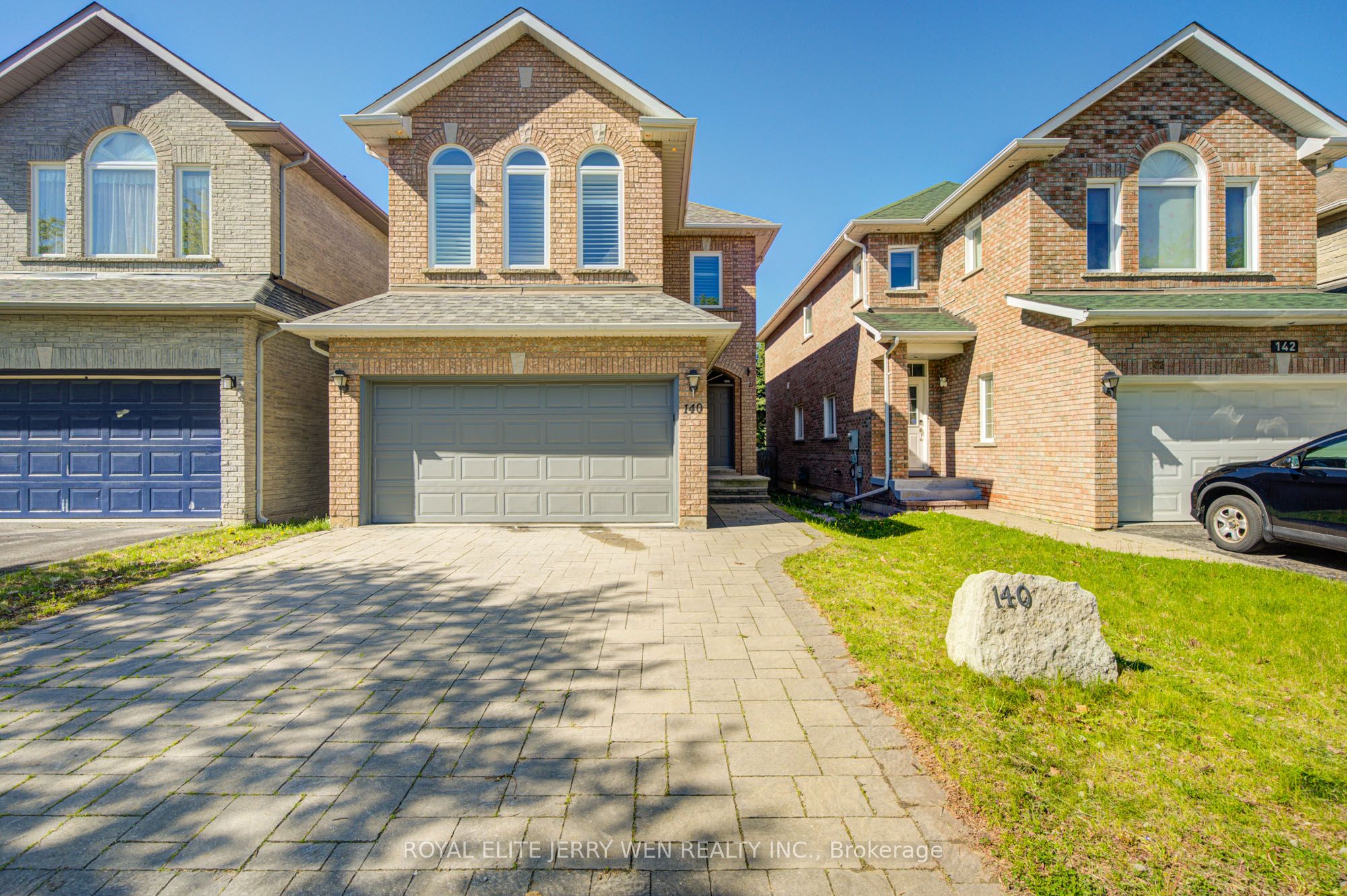 140 Frank Endean Road Property Photo 1