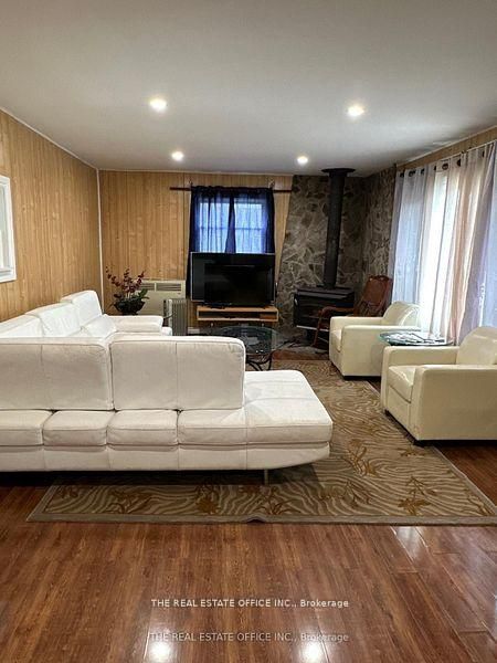 393 Adeline Drive Property Photo 7