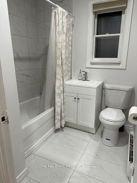 393 Adeline Drive Property Photo 18