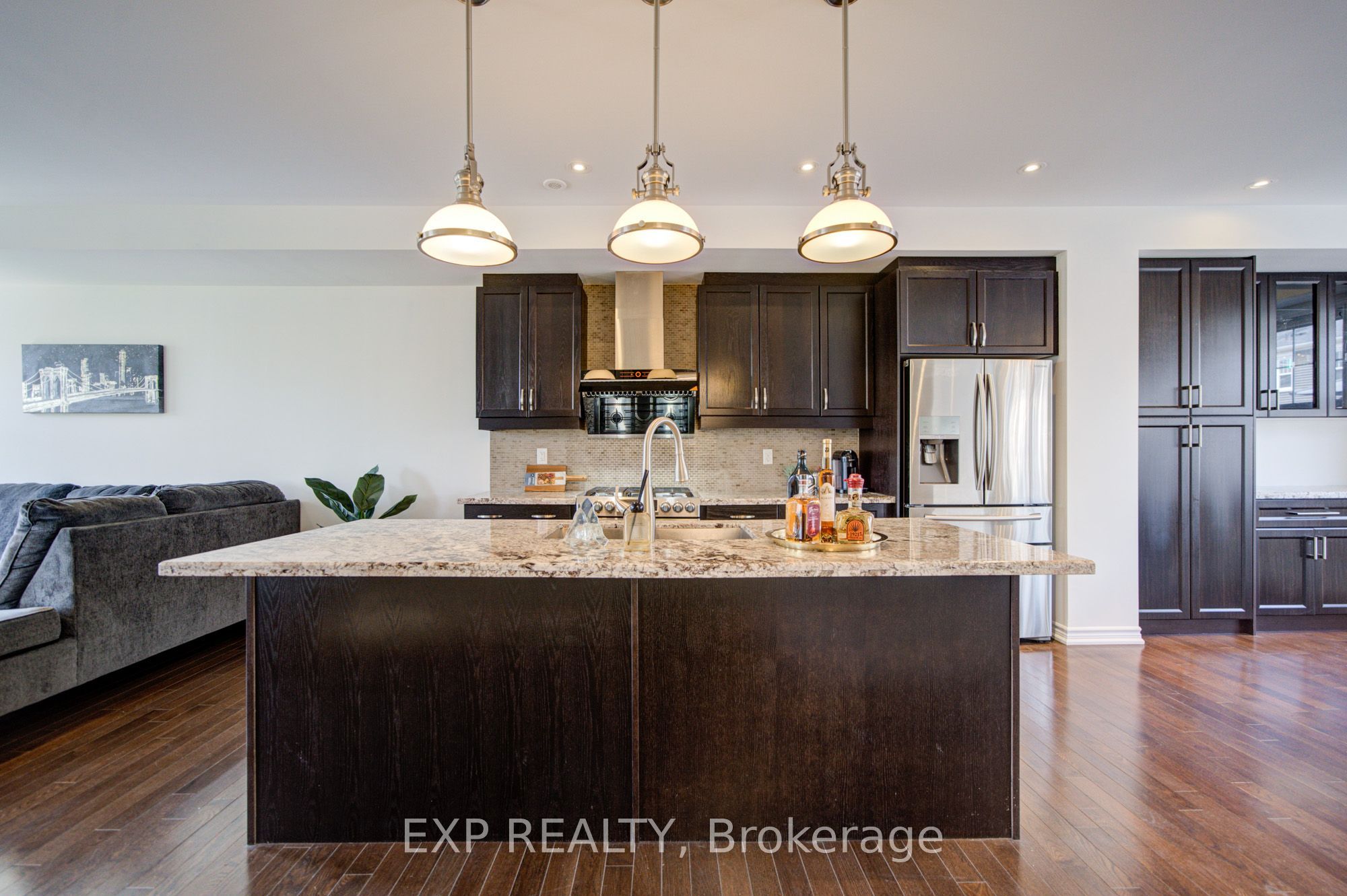 9 Milt Storey Lane Property Photo 6