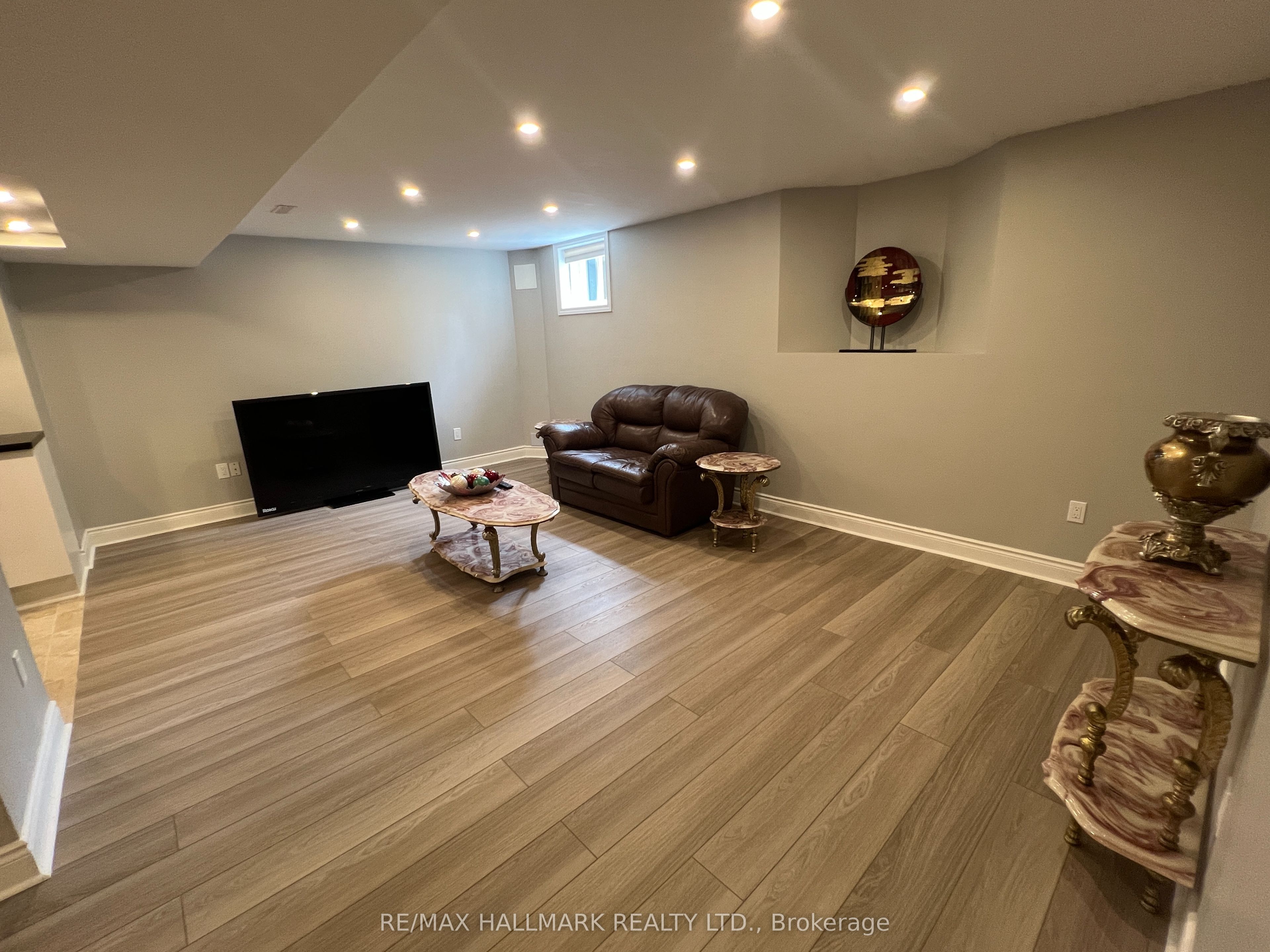 15 Cormorant Crescent Basement Property Photo 4