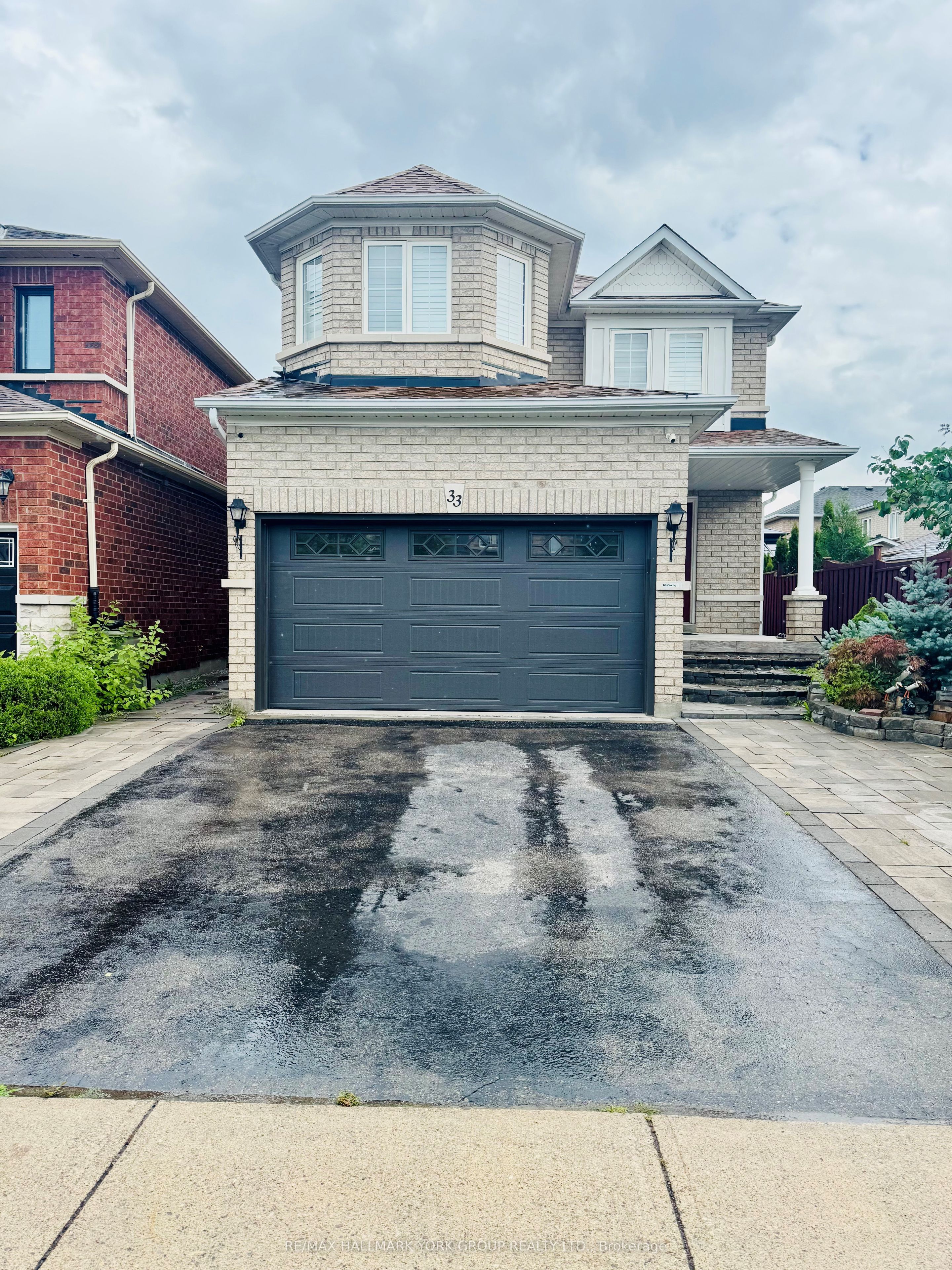 33 Deerwood Crescent Basement Property Photo 1