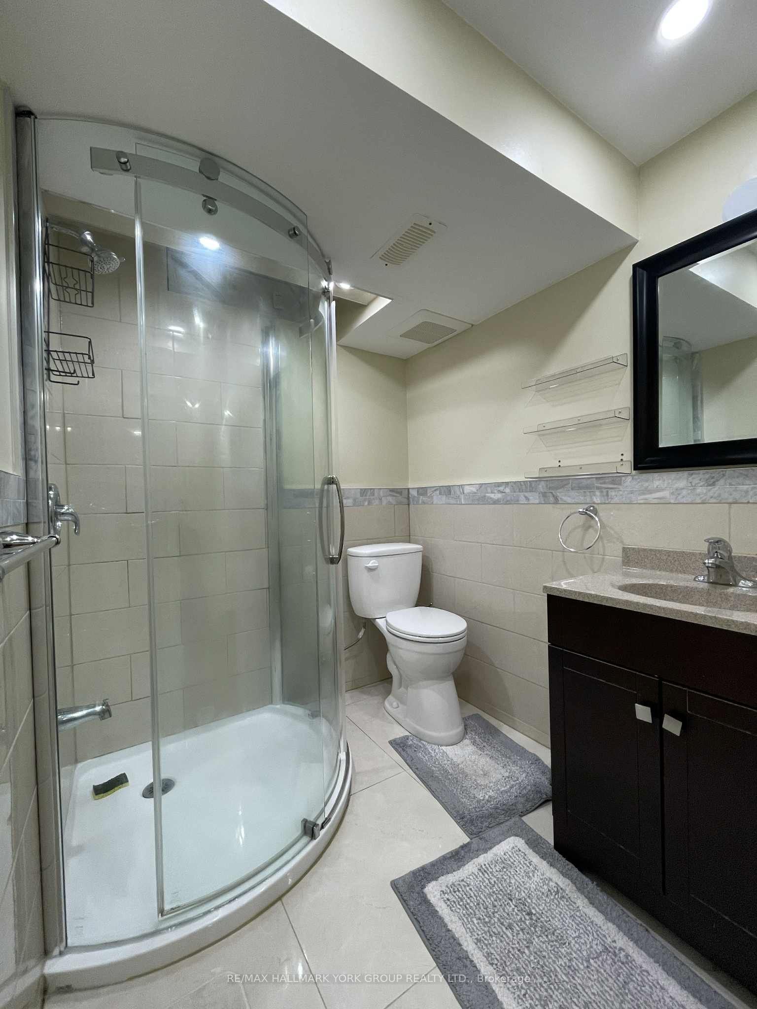 33 Deerwood Crescent Basement Property Photo 10