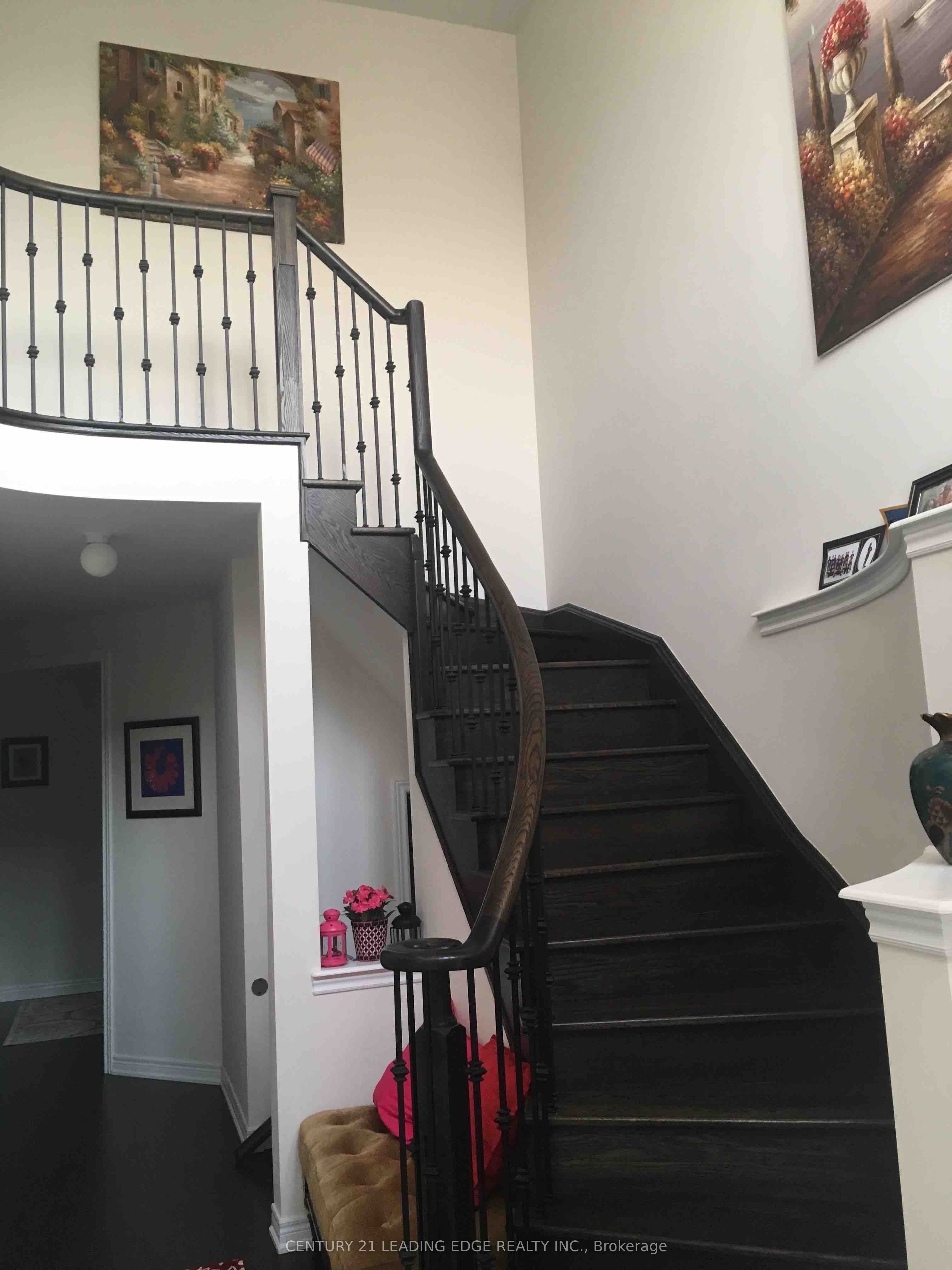 23 Boland Court 1 Bdrm Upper Level Property Photo 6