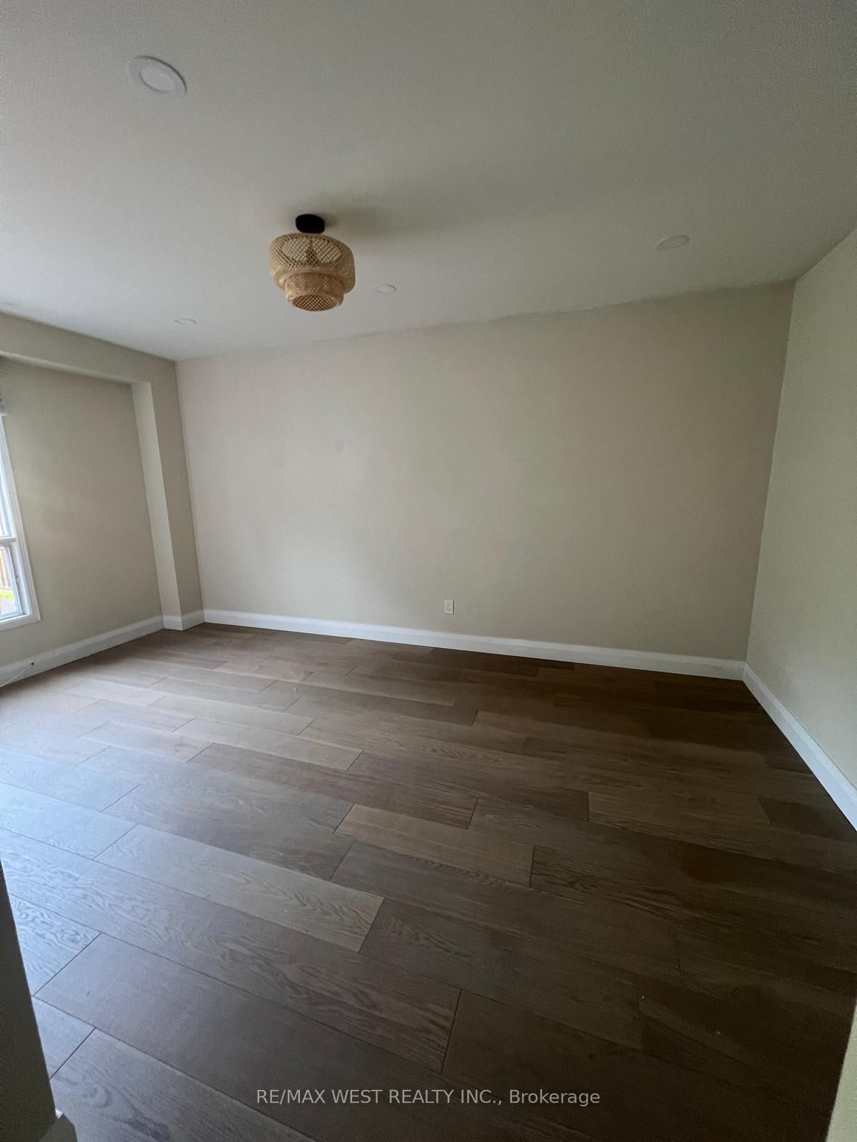51 Moorcrest Drive Property Photo 8