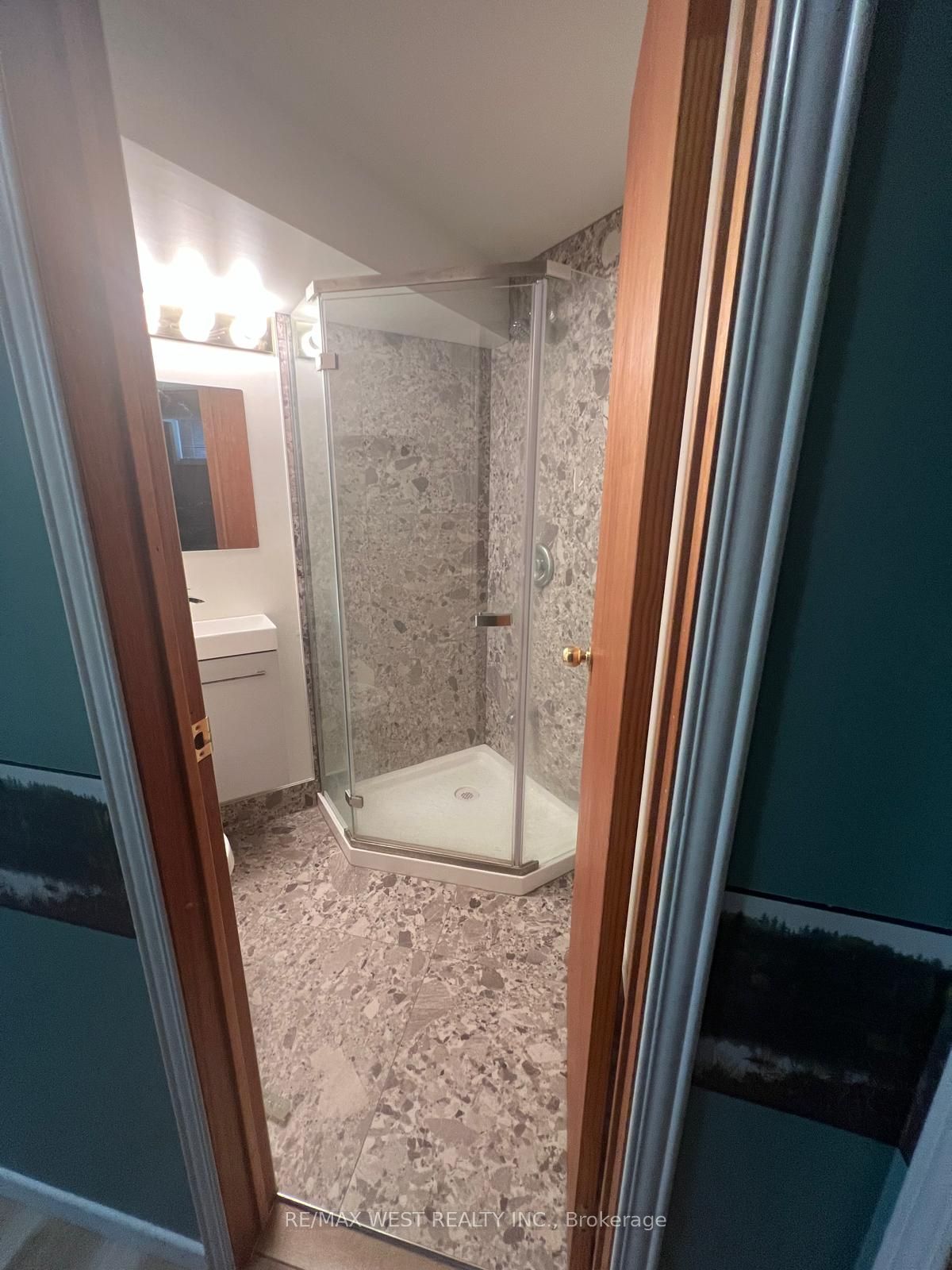 51 Moorcrest Drive Property Photo 25
