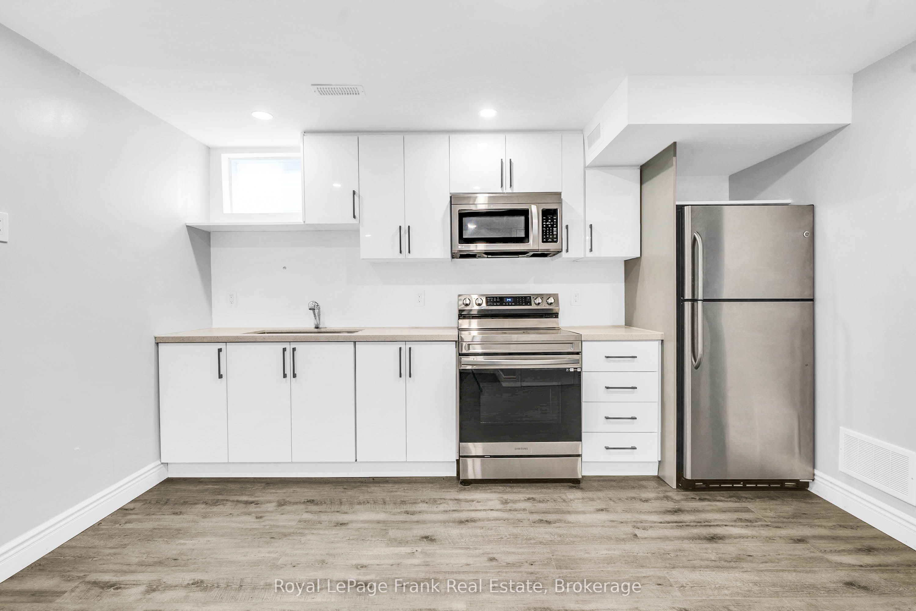 3b George Street Property Photo 42