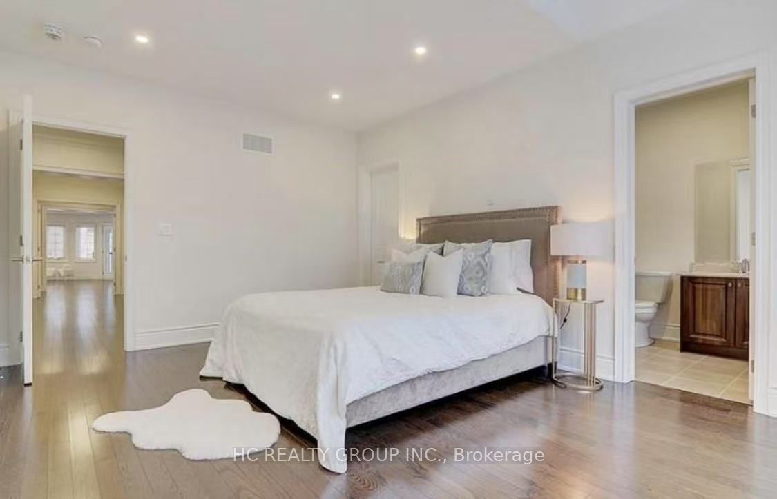 158 Hurst Avenue Master Bedroom Property Photo 7