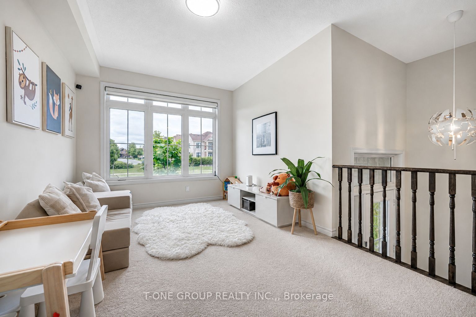 27 Sharbot Lane Property Photo 16