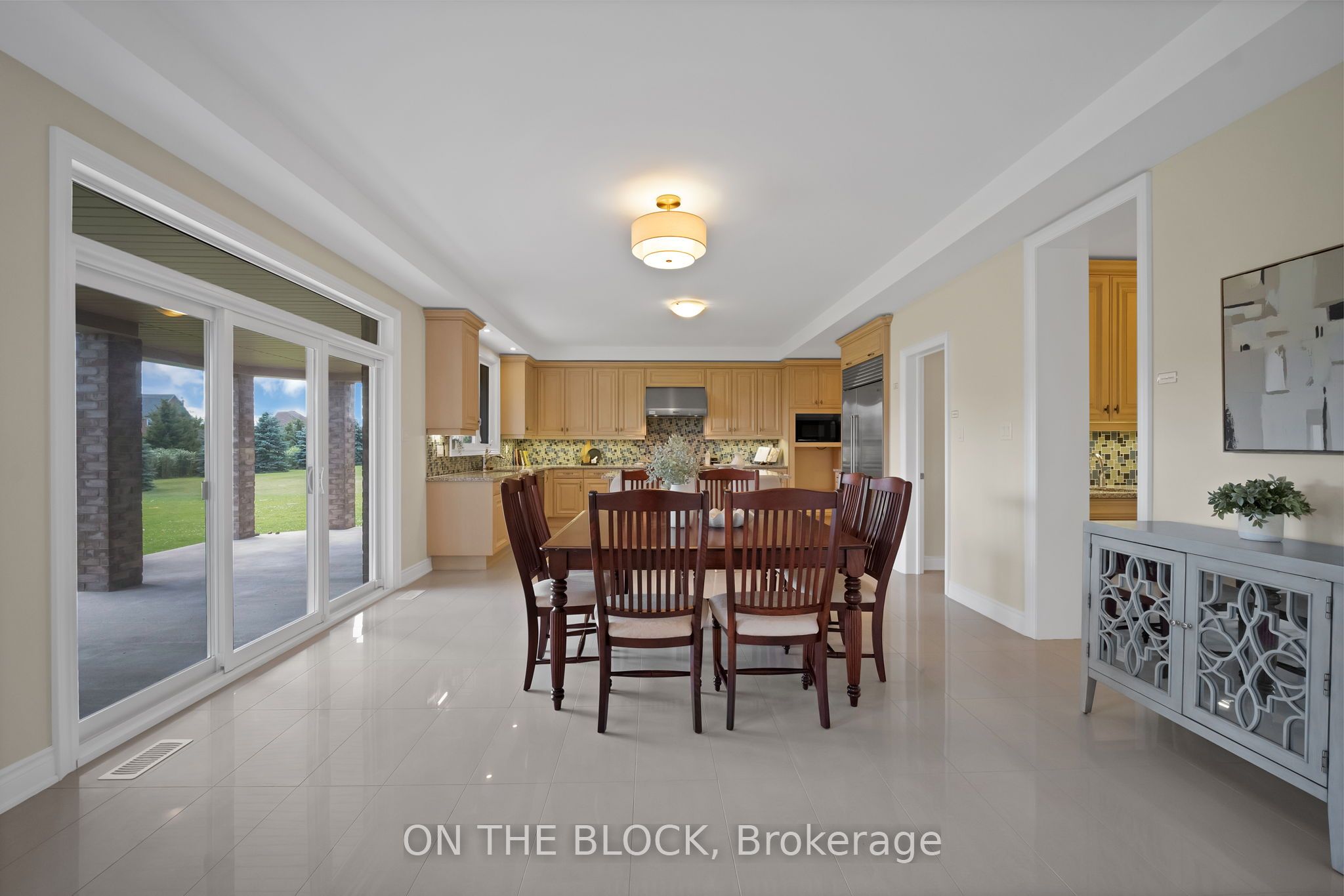 24 Whitewood Drive Property Photo 19