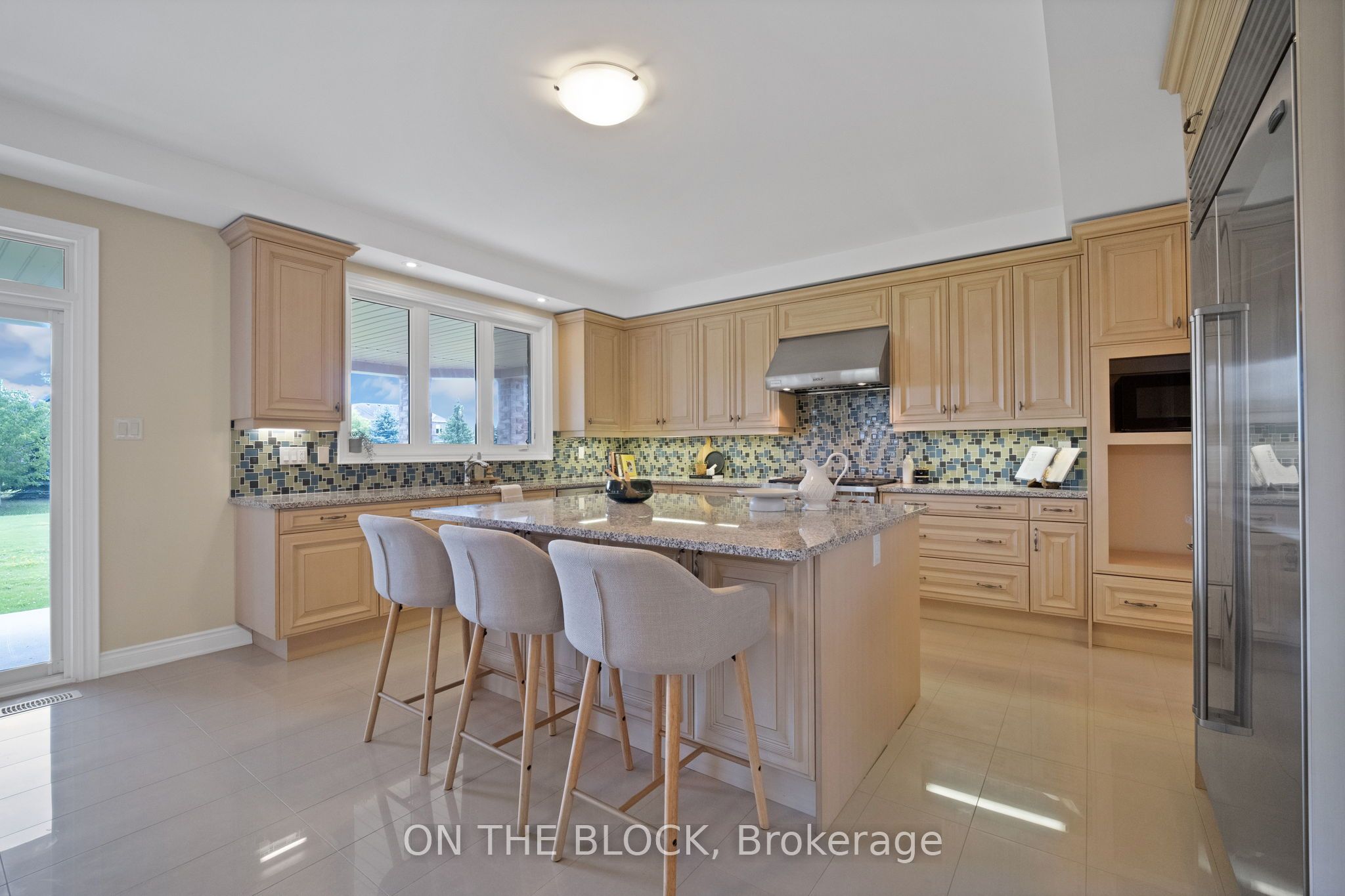 24 Whitewood Drive Property Photo 20