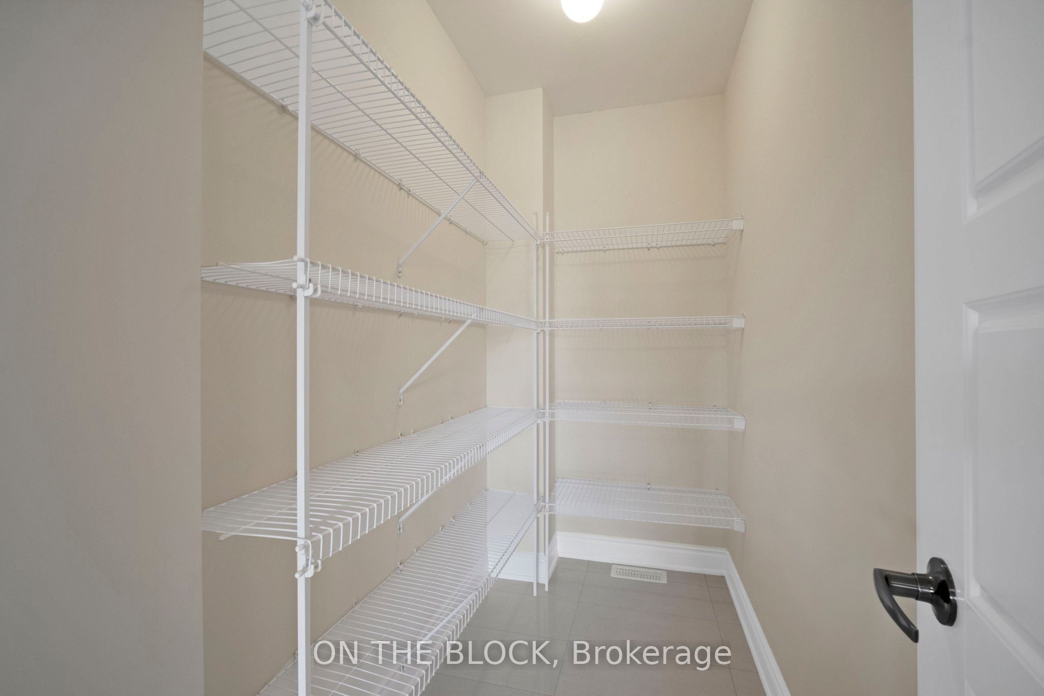 24 Whitewood Drive Property Photo 25