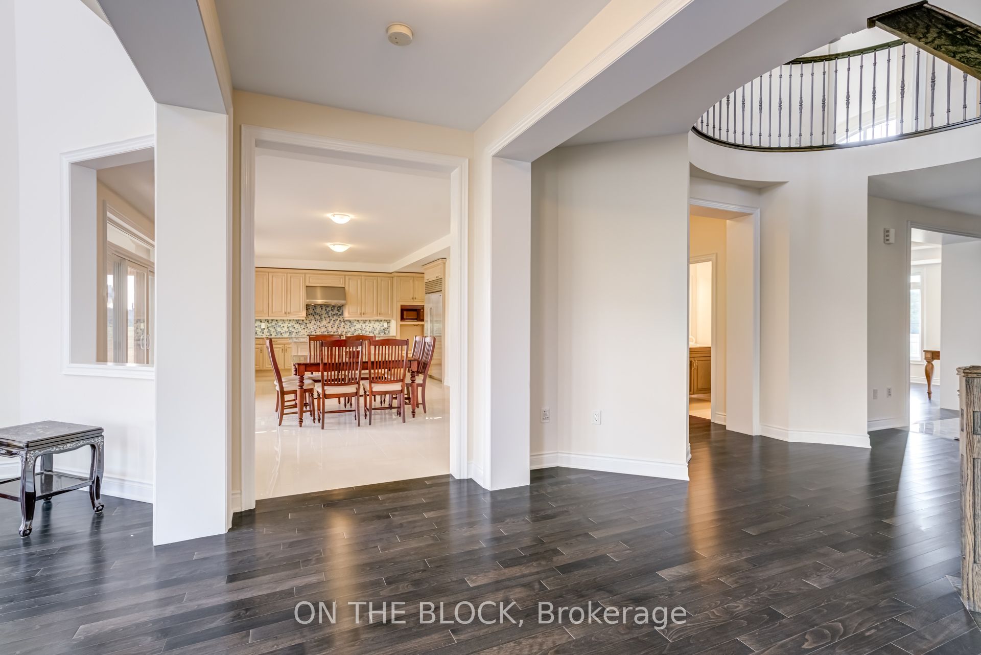 24 Whitewood Drive Property Photo 27