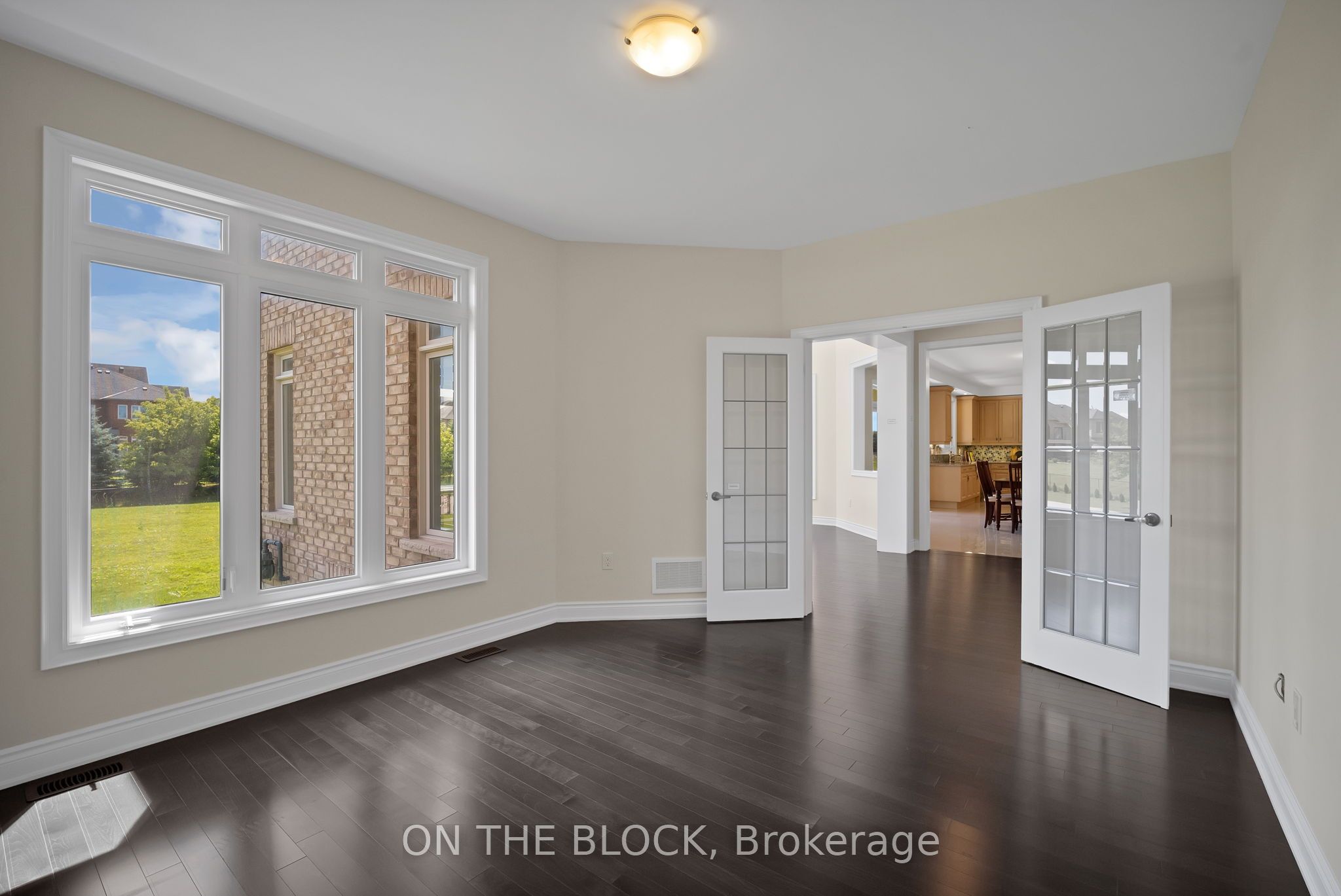 24 Whitewood Drive Property Photo 28