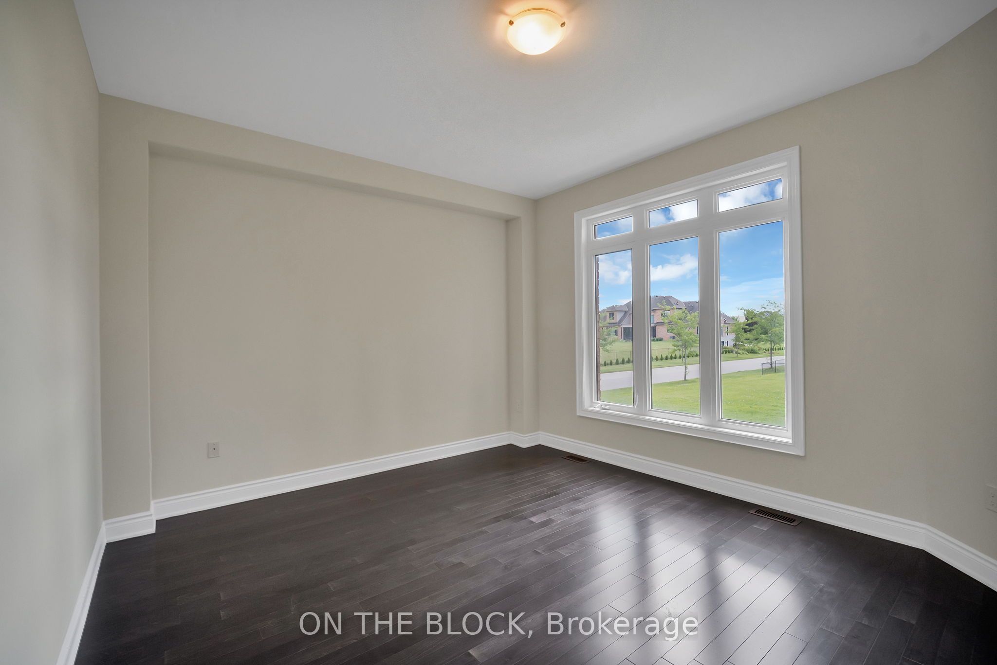 24 Whitewood Drive Property Photo 30