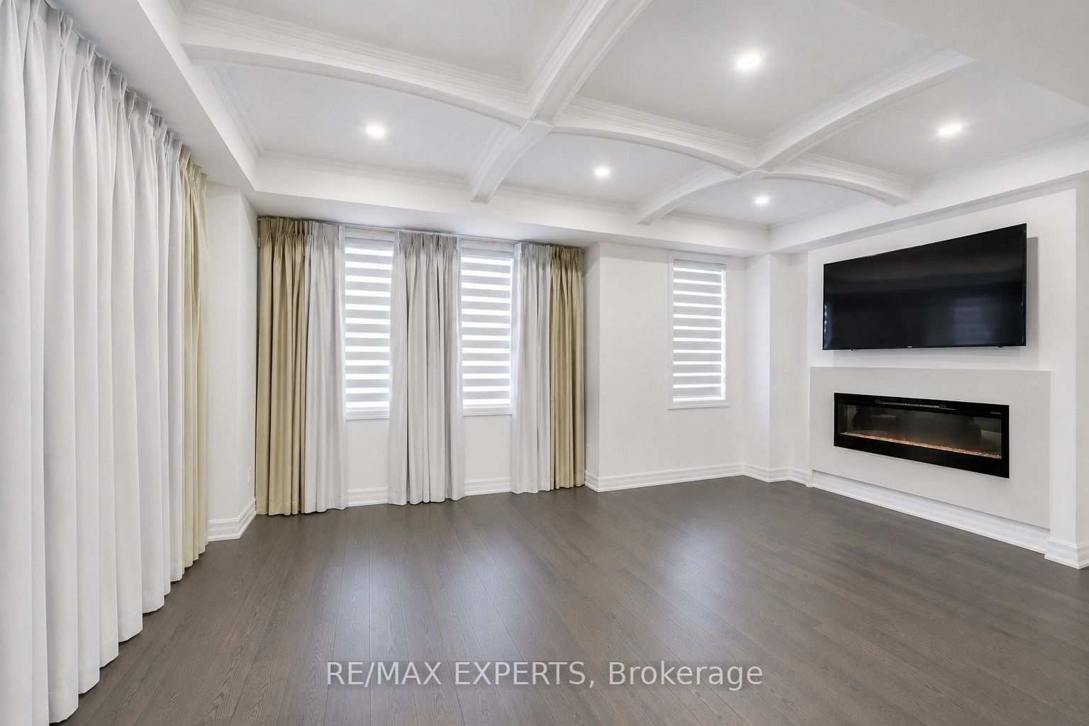 2285 Major Mackenzie Drive W Property Photo 10