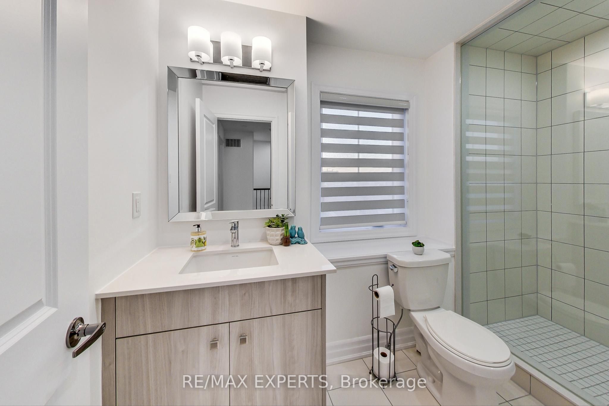 2285 Major Mackenzie Drive W Property Photo 29