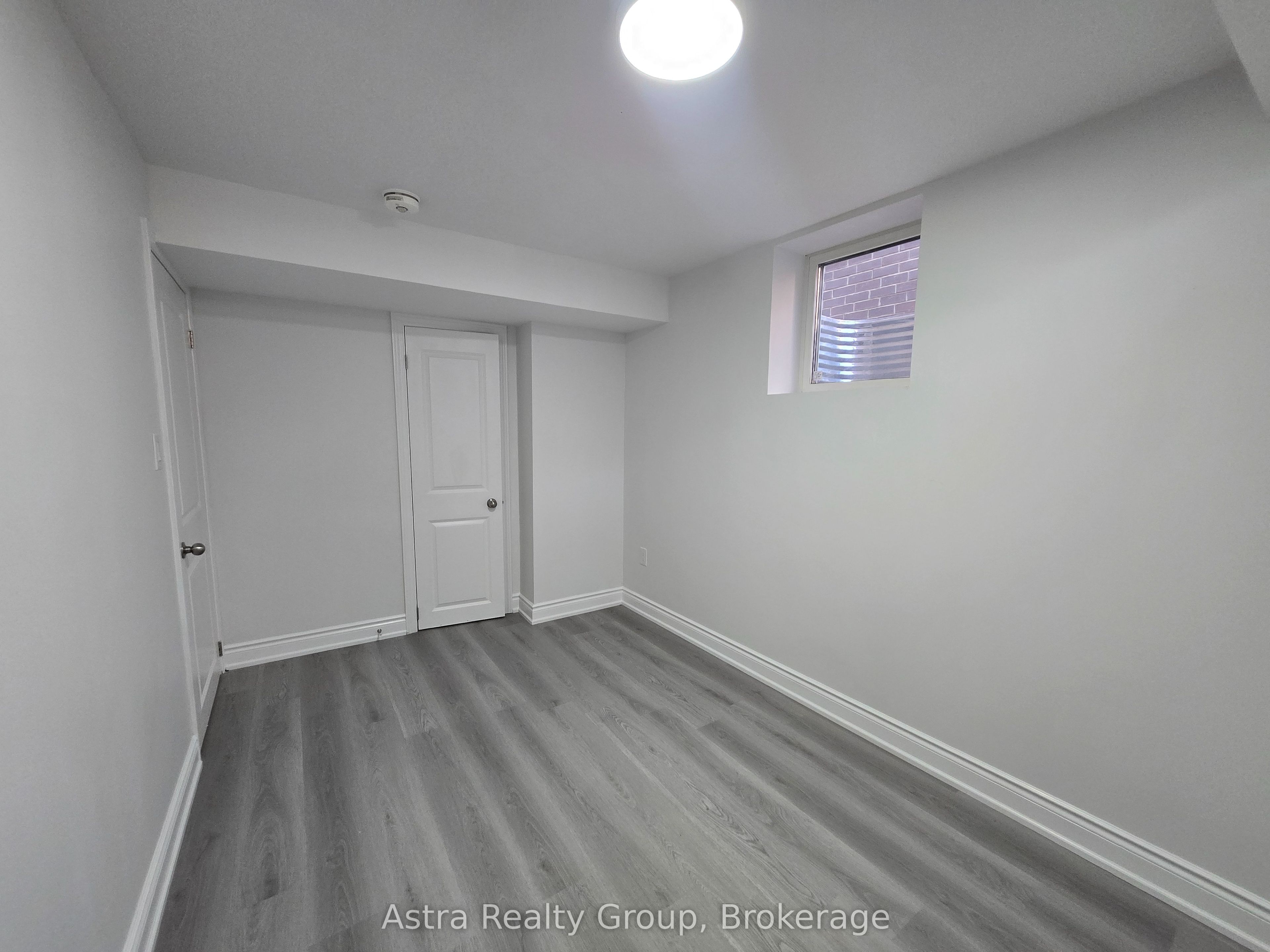 105 Coldwell Bay Circle Property Photo 9
