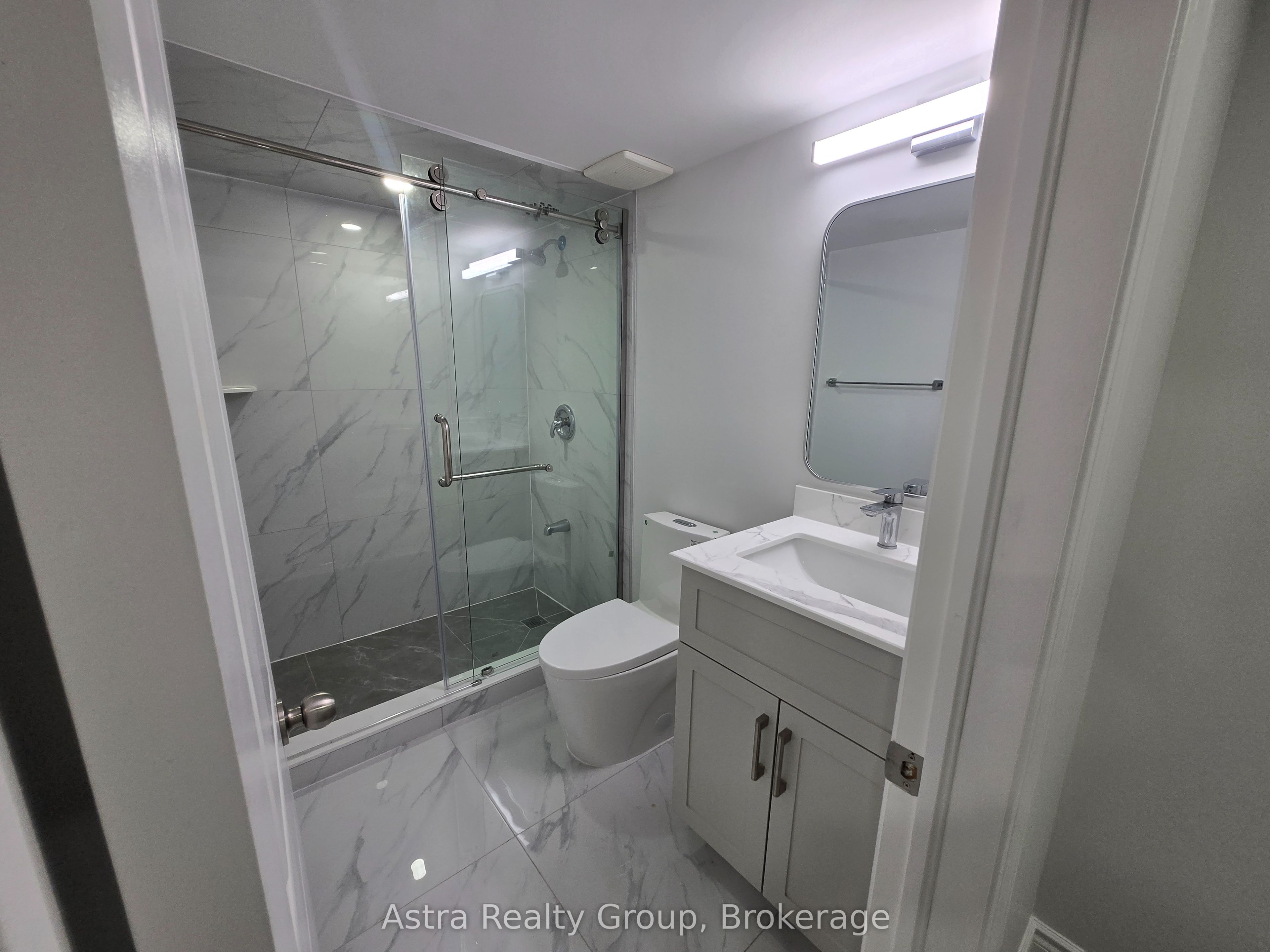 105 Coldwell Bay Circle Property Photo 17