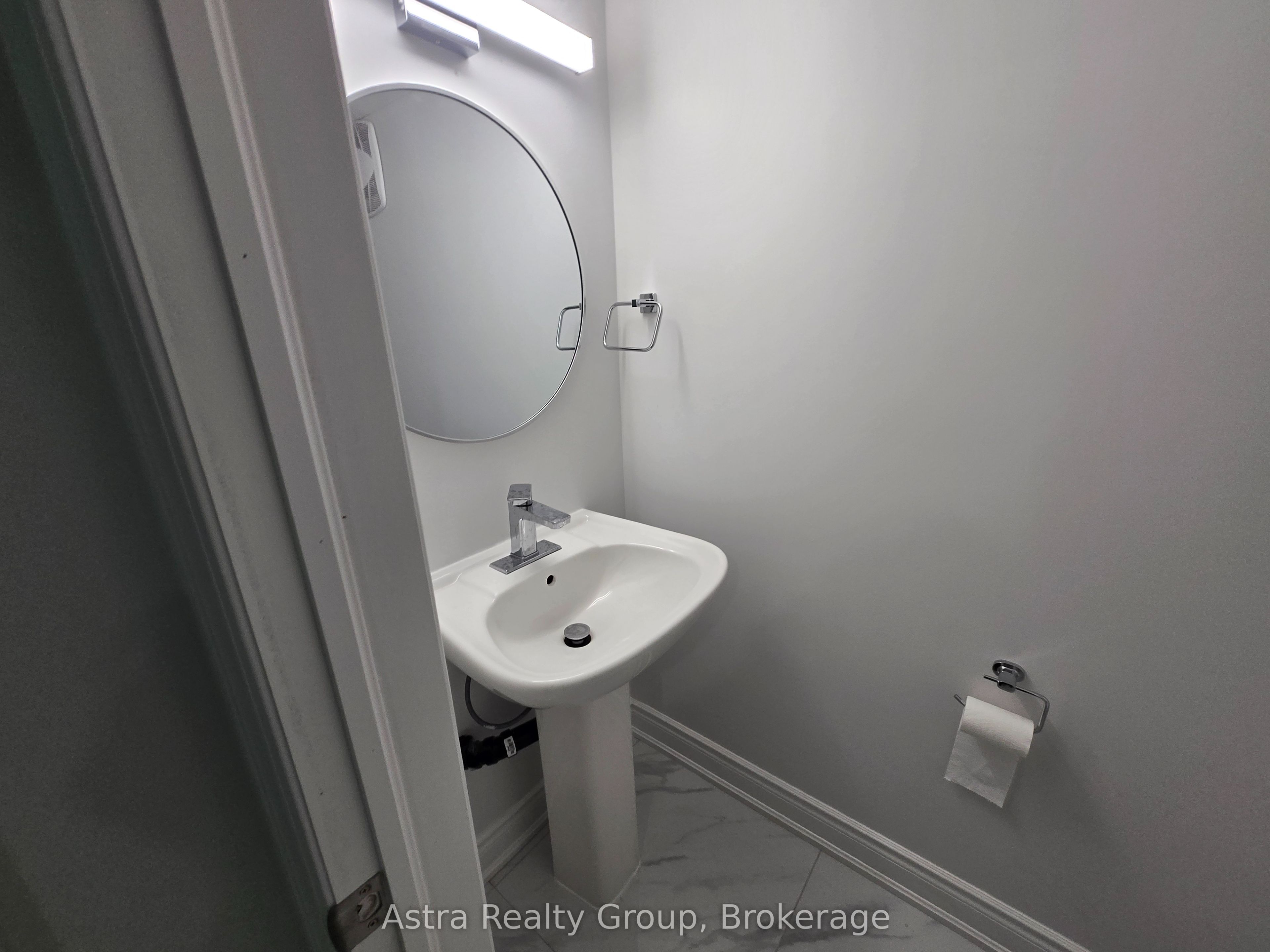 105 Coldwell Bay Circle Property Photo 21