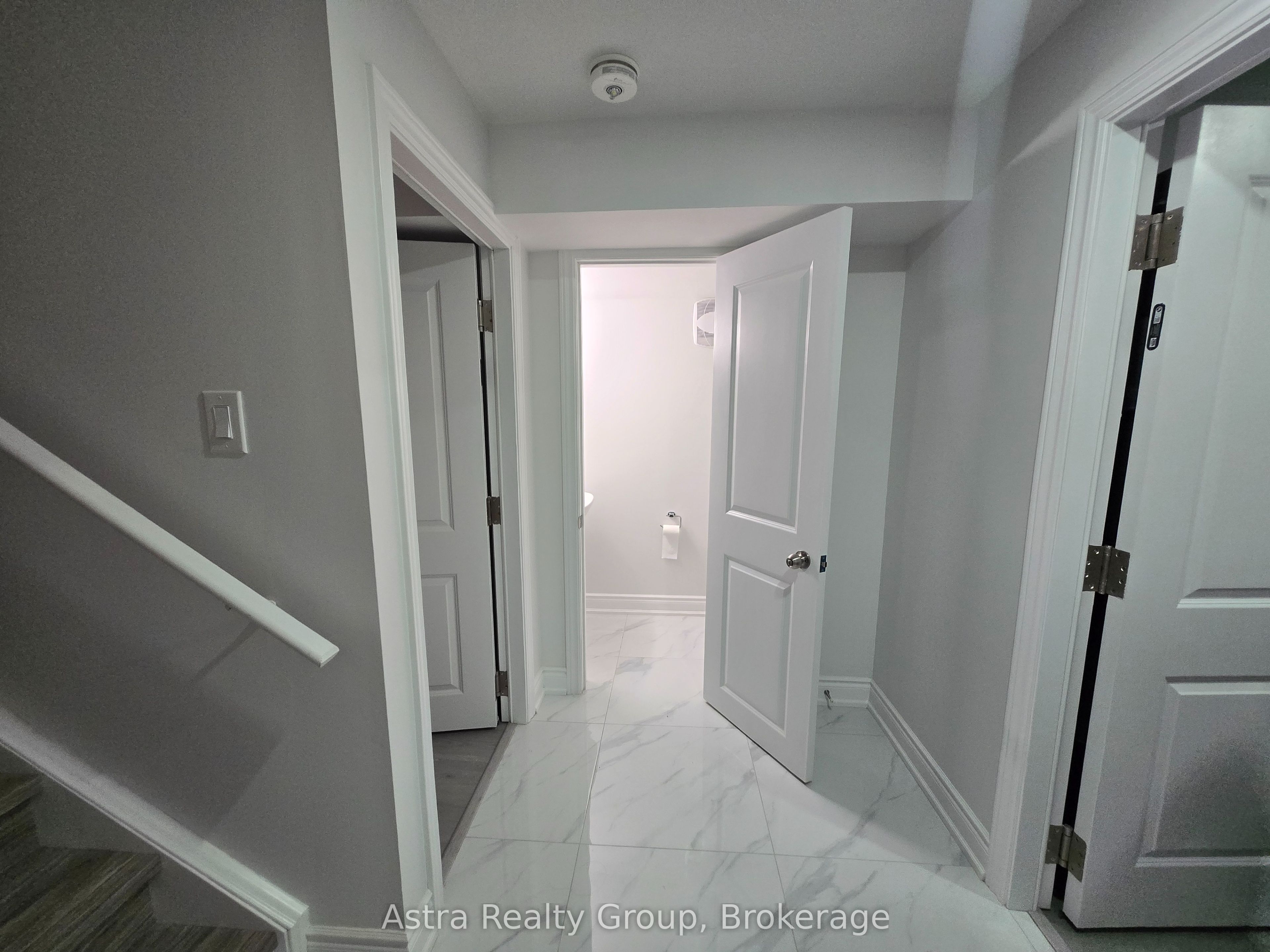 105 Coldwell Bay Circle Property Photo 23