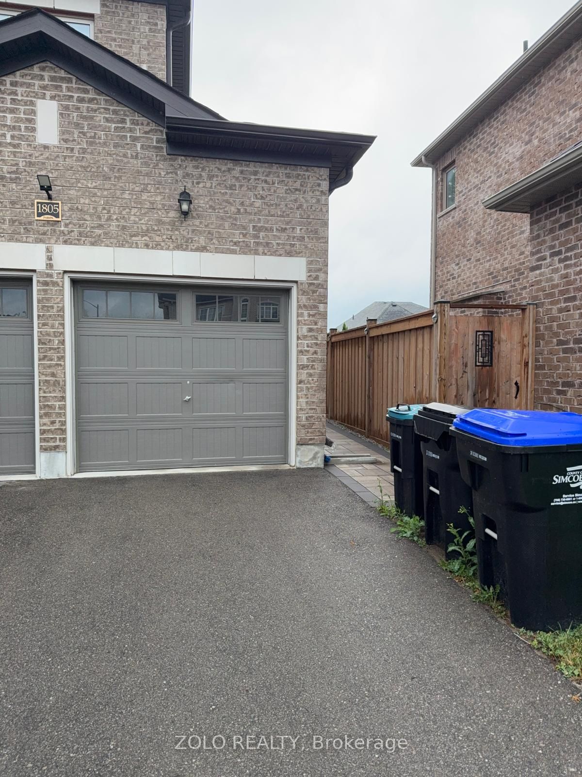 1805 Emberton Way Property Photo 1