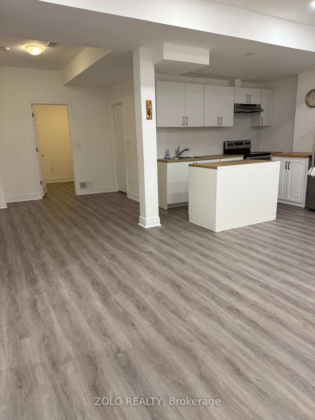 1805 Emberton Way Property Photo 10