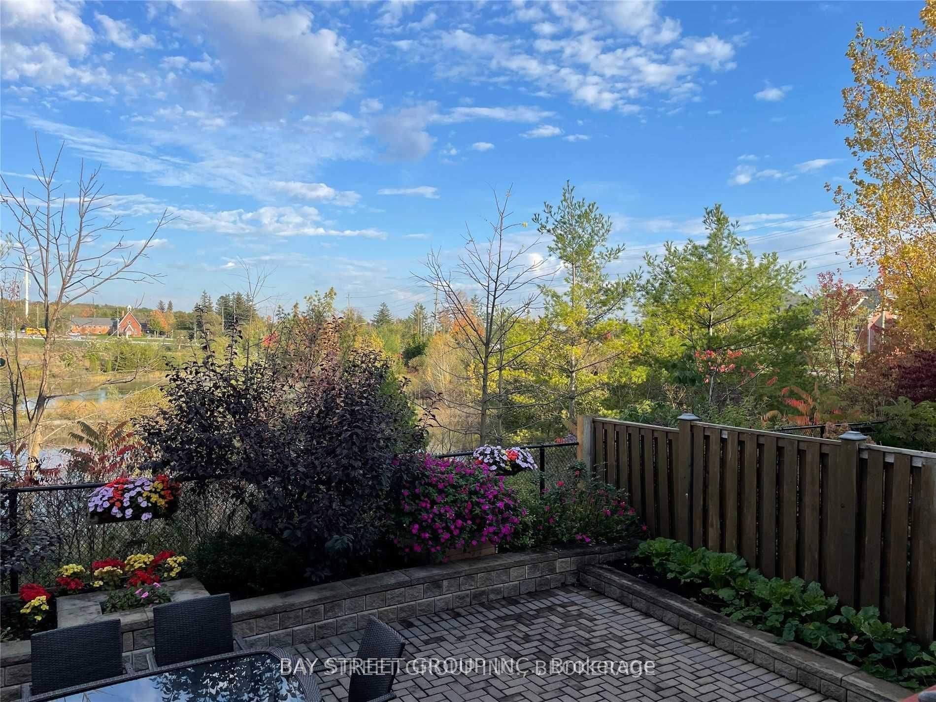 56 Albright (lower) Crescent Property Photo 1