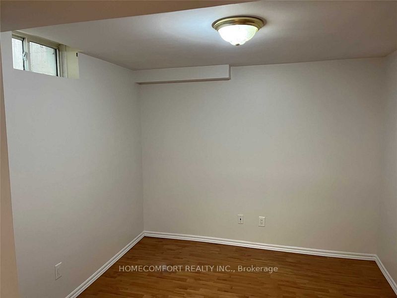 95 Ferncliffe Crescent Property Photo 17