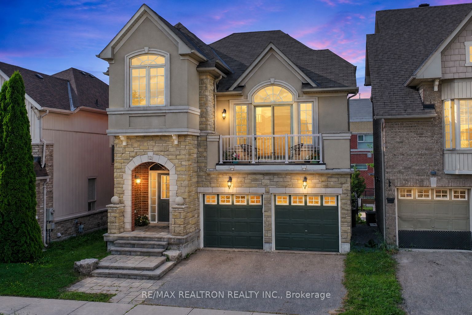 12 Cozens Drive Property Photo 1