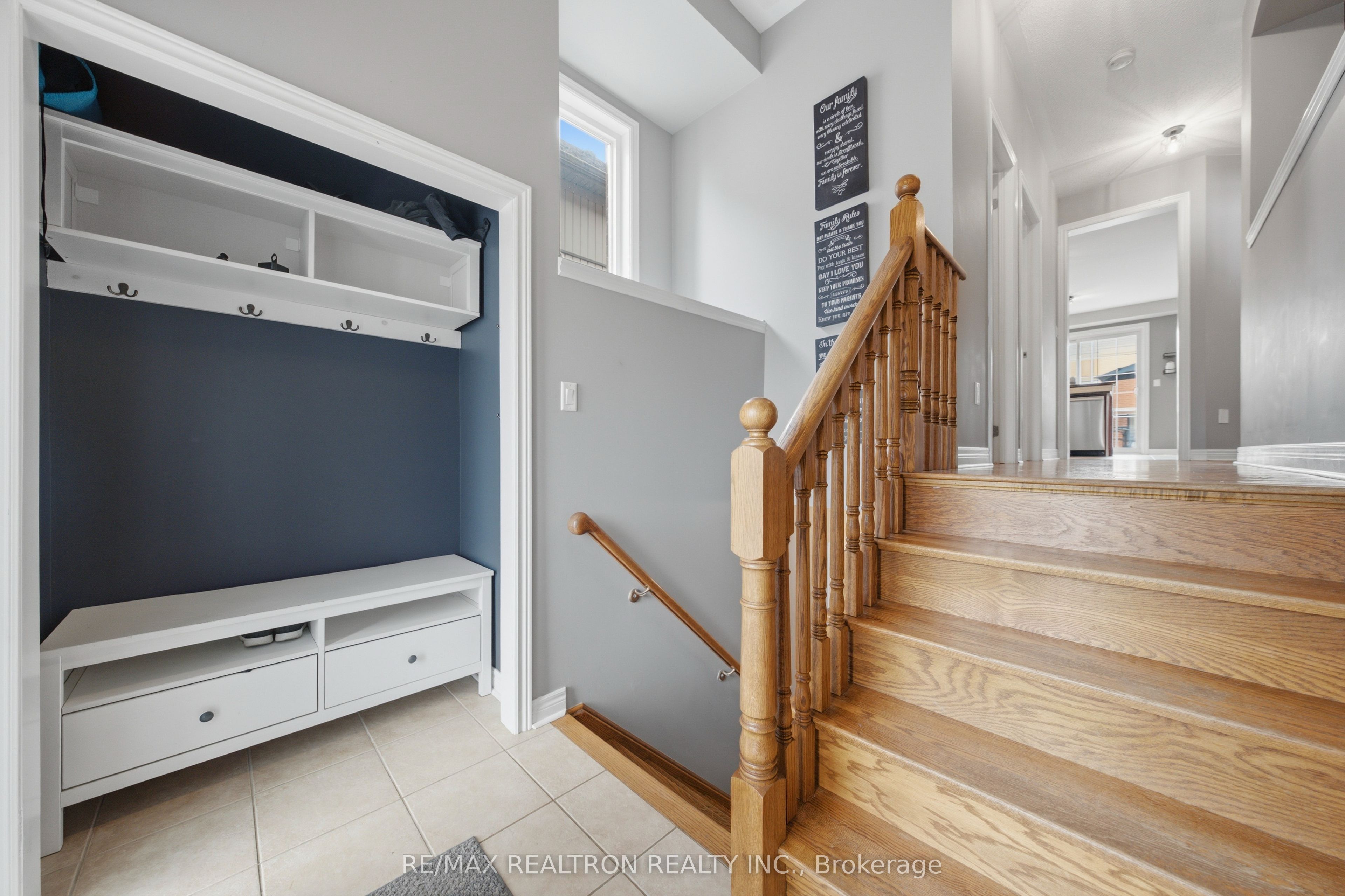 12 Cozens Drive Property Photo 7