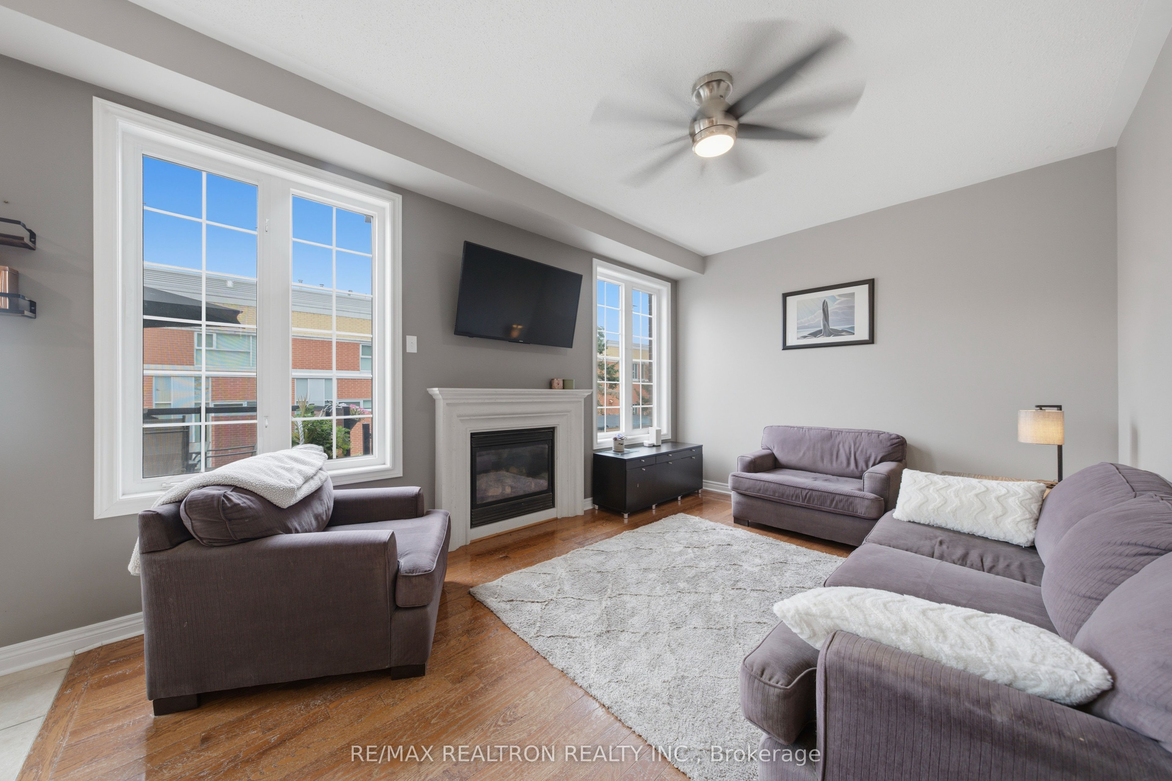12 Cozens Drive Property Photo 12