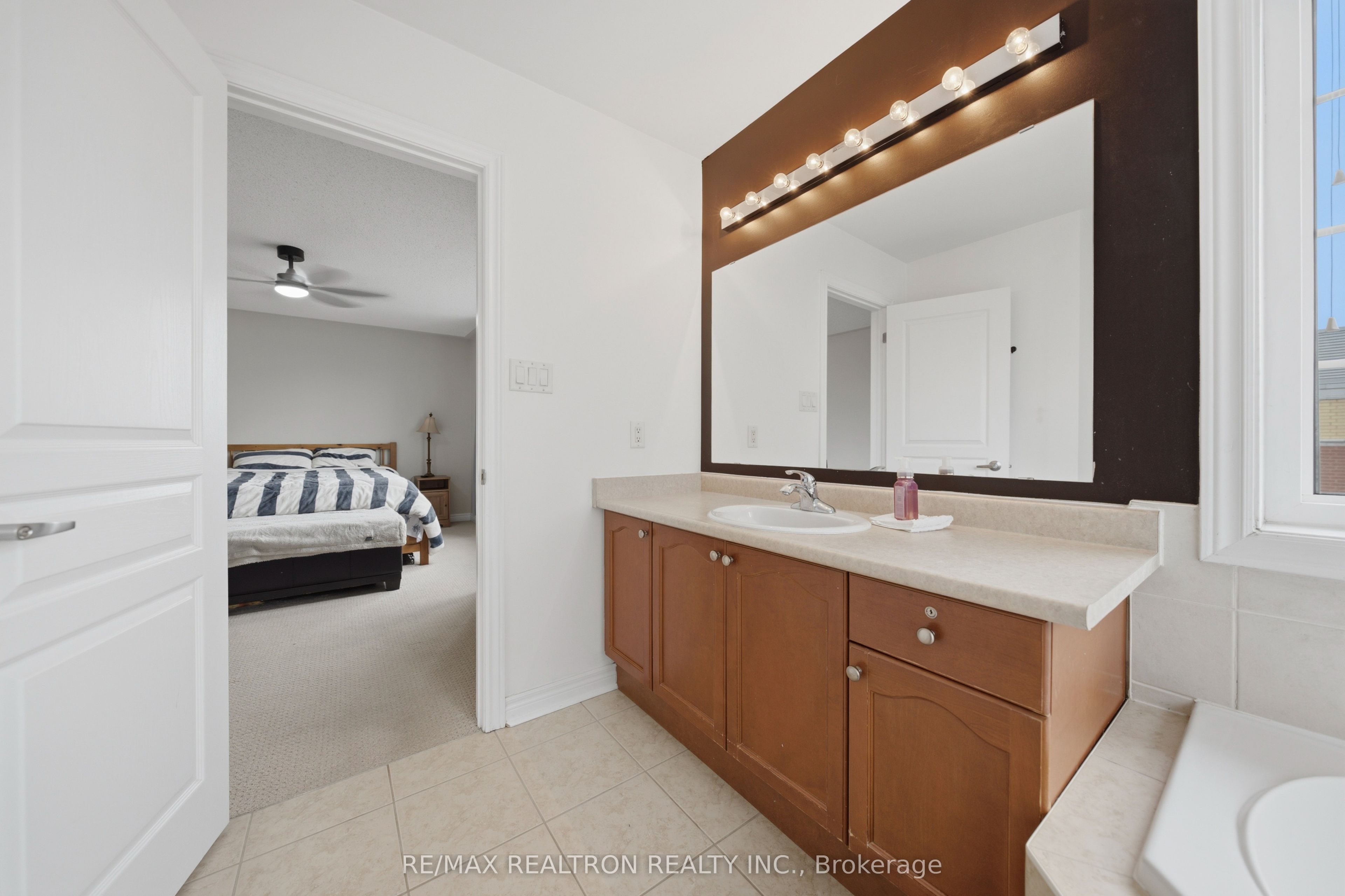 12 Cozens Drive Property Photo 26