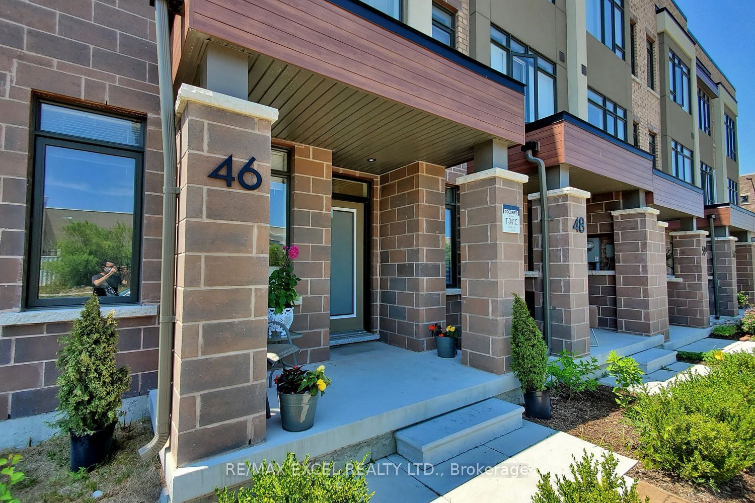 46 Troon Avenue Property Photo 4