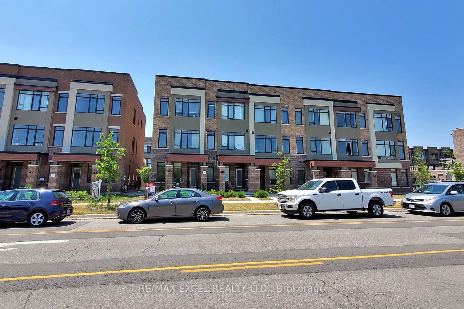 46 Troon Avenue Property Photo 7