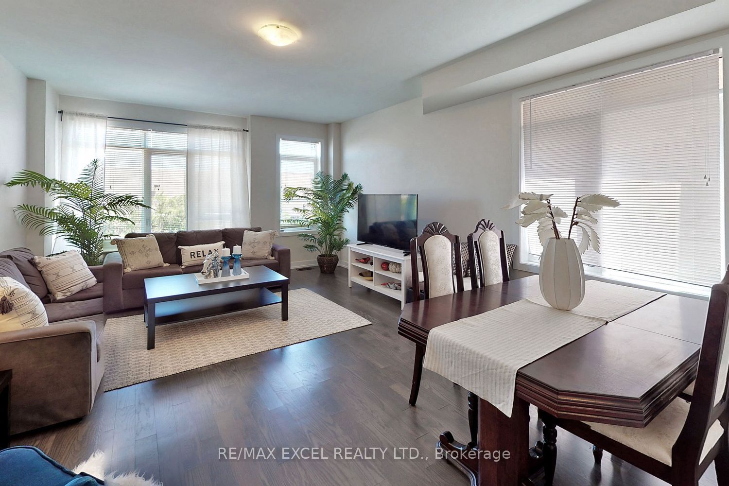 46 Troon Avenue Property Photo 15