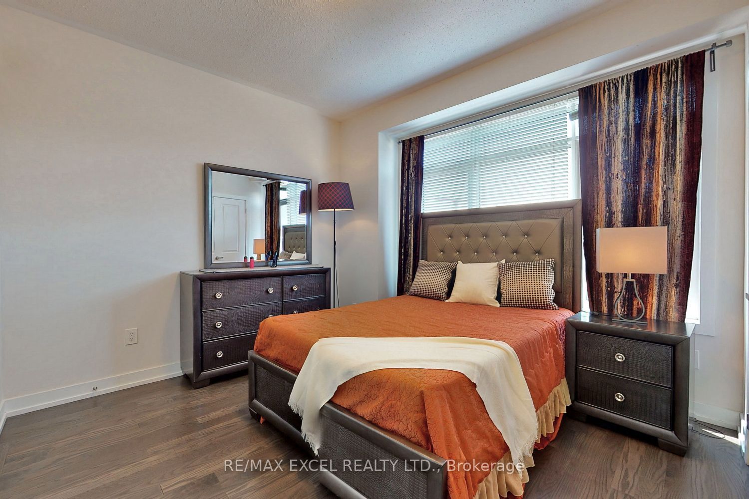 46 Troon Avenue Property Photo 30